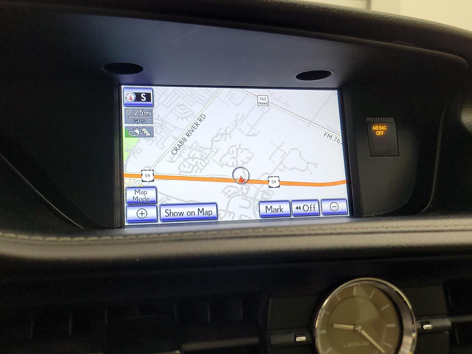 Thumbnail: 2014 Lexus ES - 14