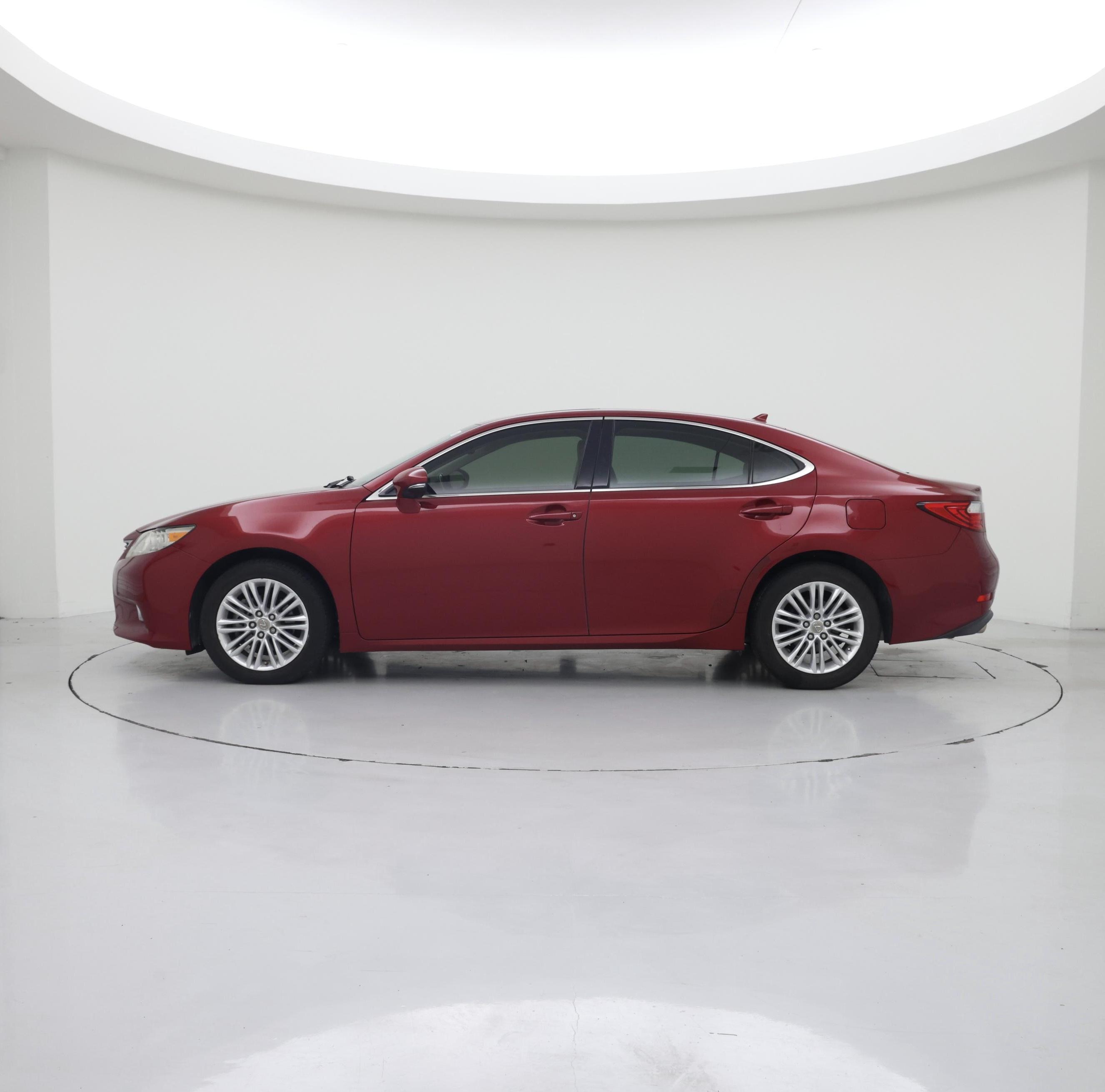Thumbnail: 2014 Lexus ES - 3