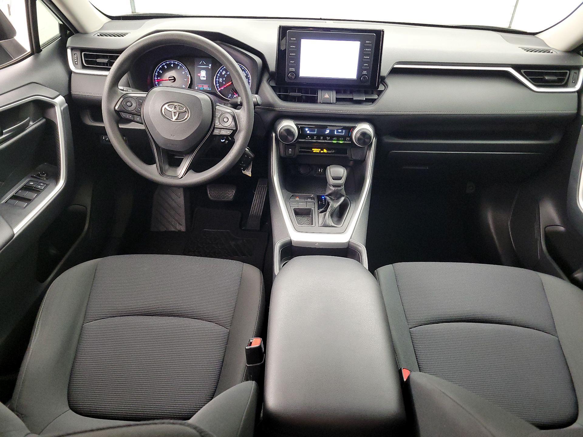 Thumbnail: 2019 Toyota RAV4 - 9