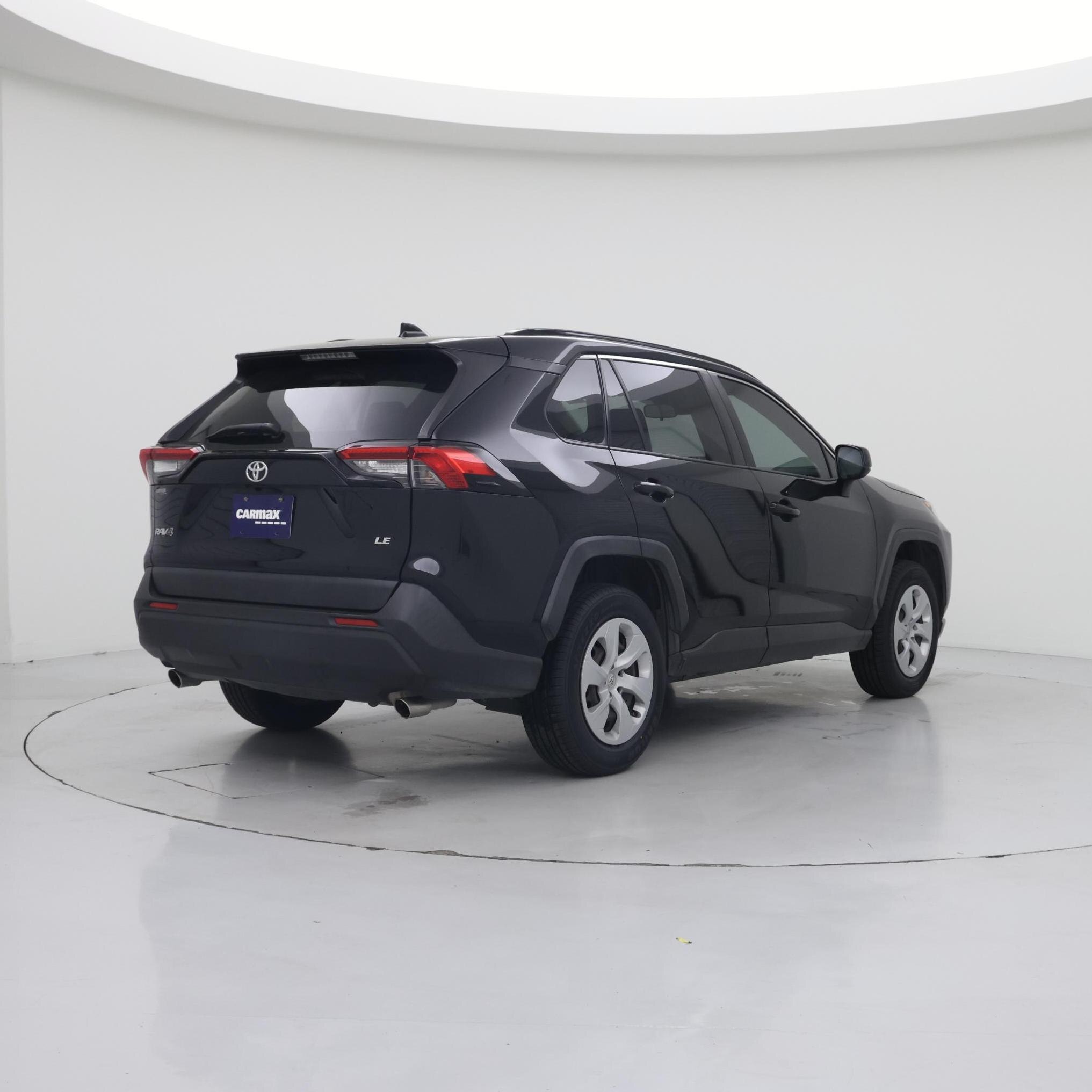 Thumbnail: 2019 Toyota RAV4 - 8