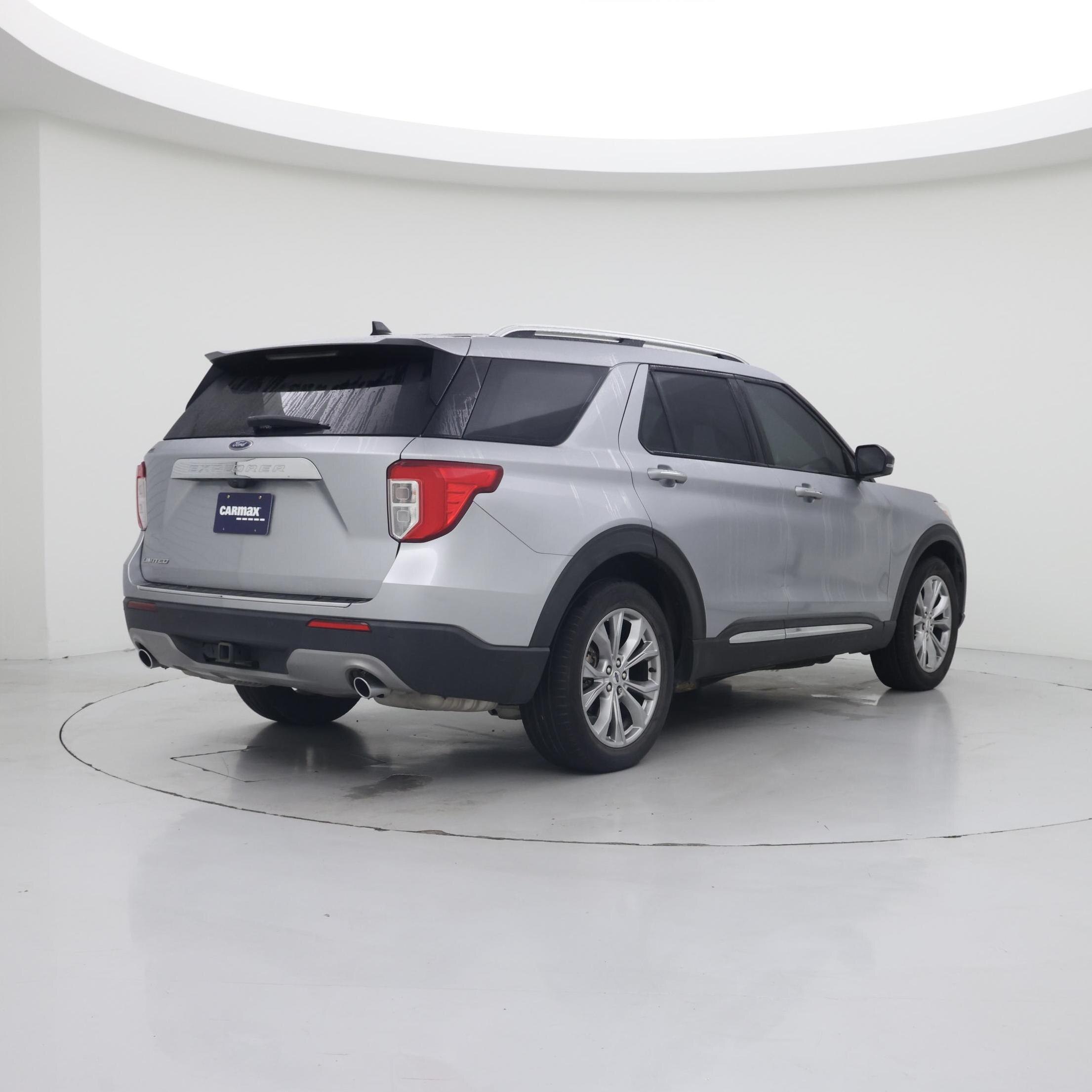 Thumbnail: 2021 Ford Explorer - 8