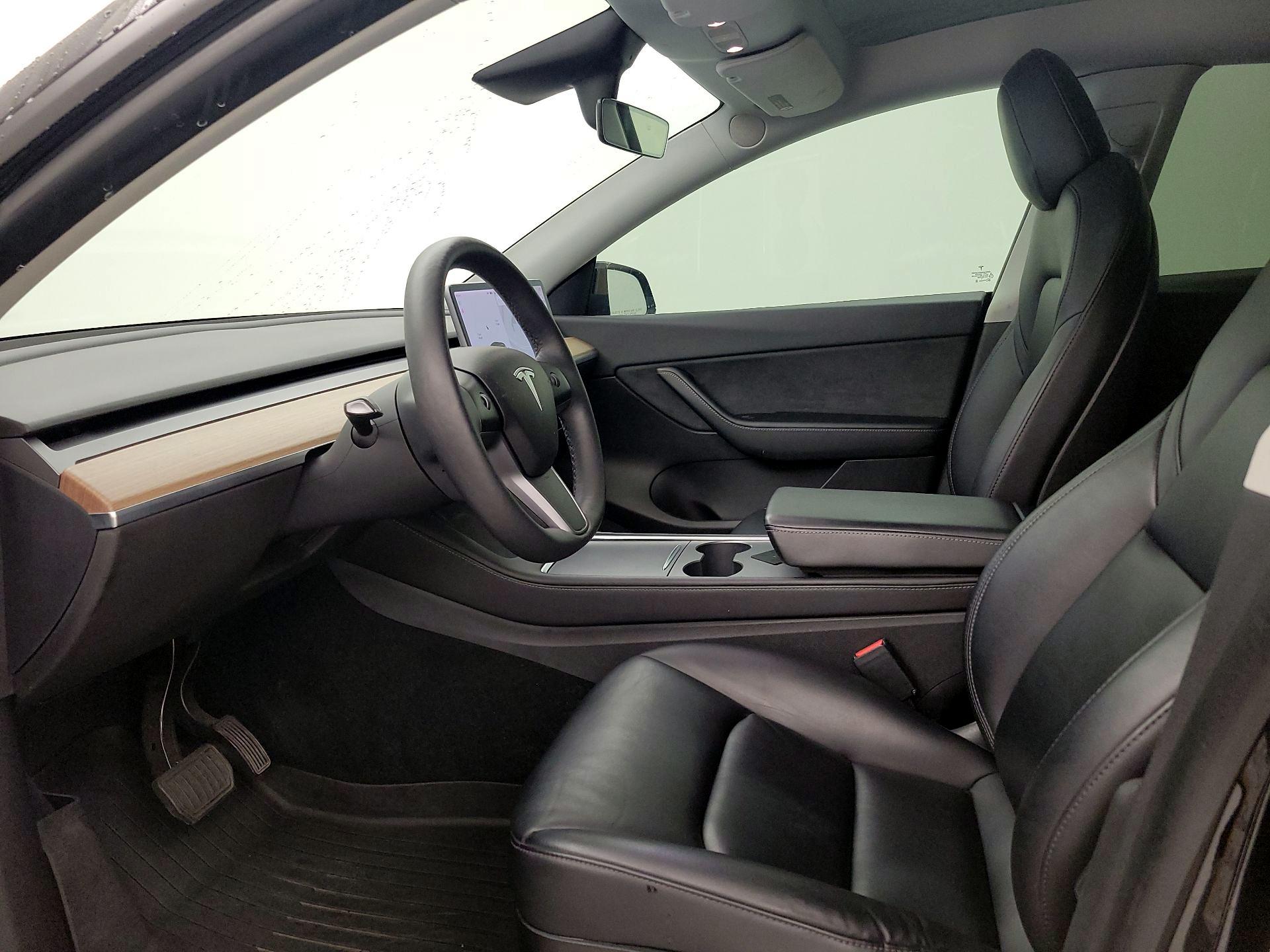 Thumbnail: 2022 Tesla Model Y - 11