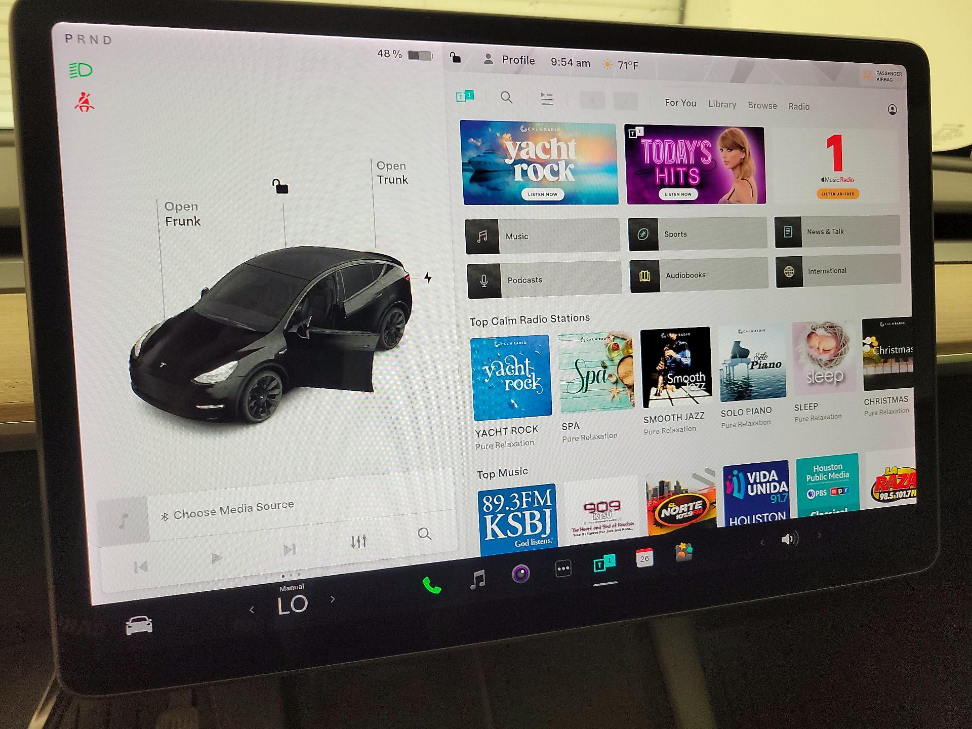 Thumbnail: 2022 Tesla Model Y - 15