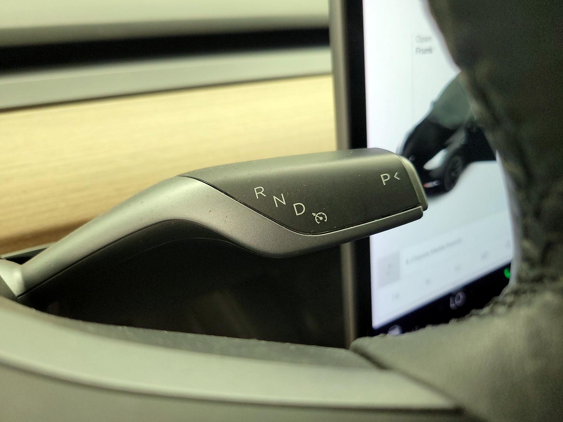 Thumbnail: 2022 Tesla Model Y - 17