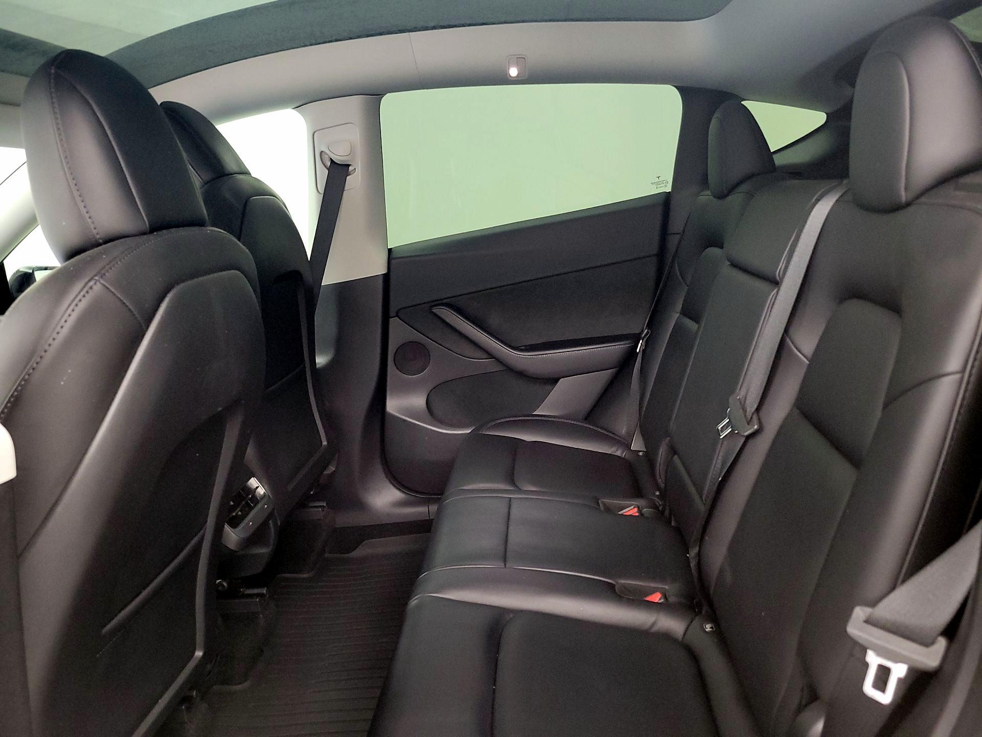 Thumbnail: 2022 Tesla Model Y - 19