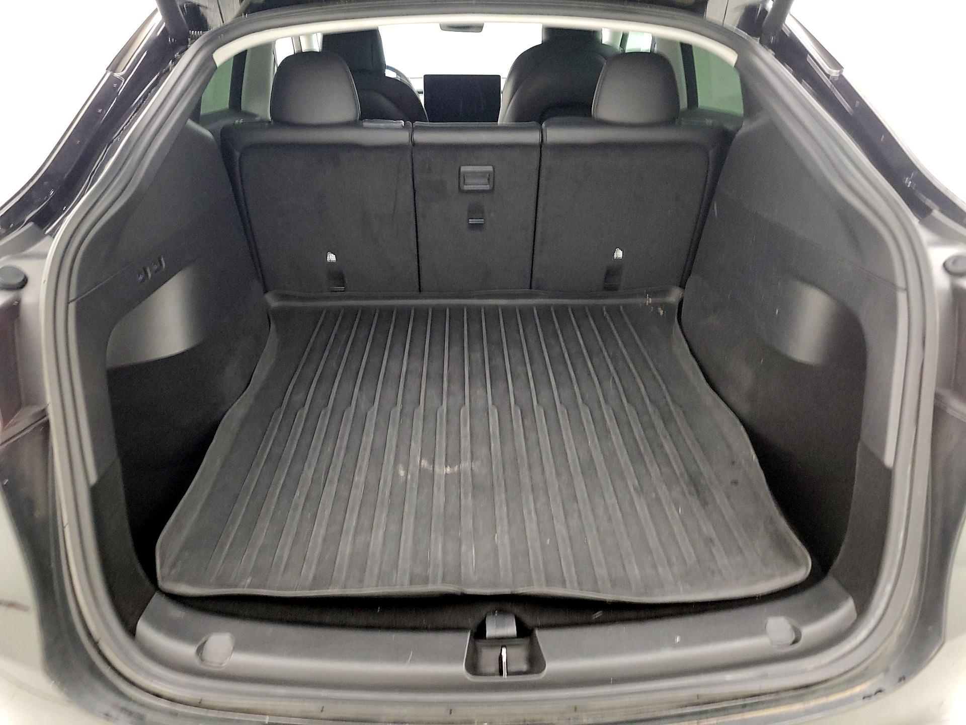 Thumbnail: 2022 Tesla Model Y - 20