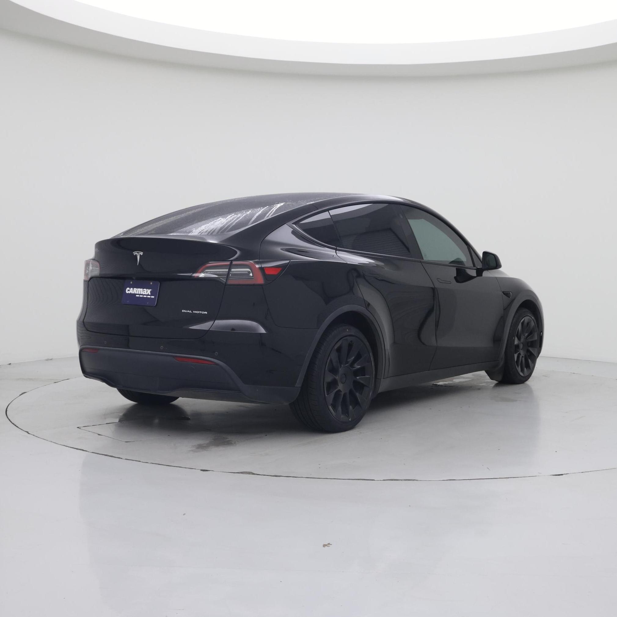 Thumbnail: 2022 Tesla Model Y - 8