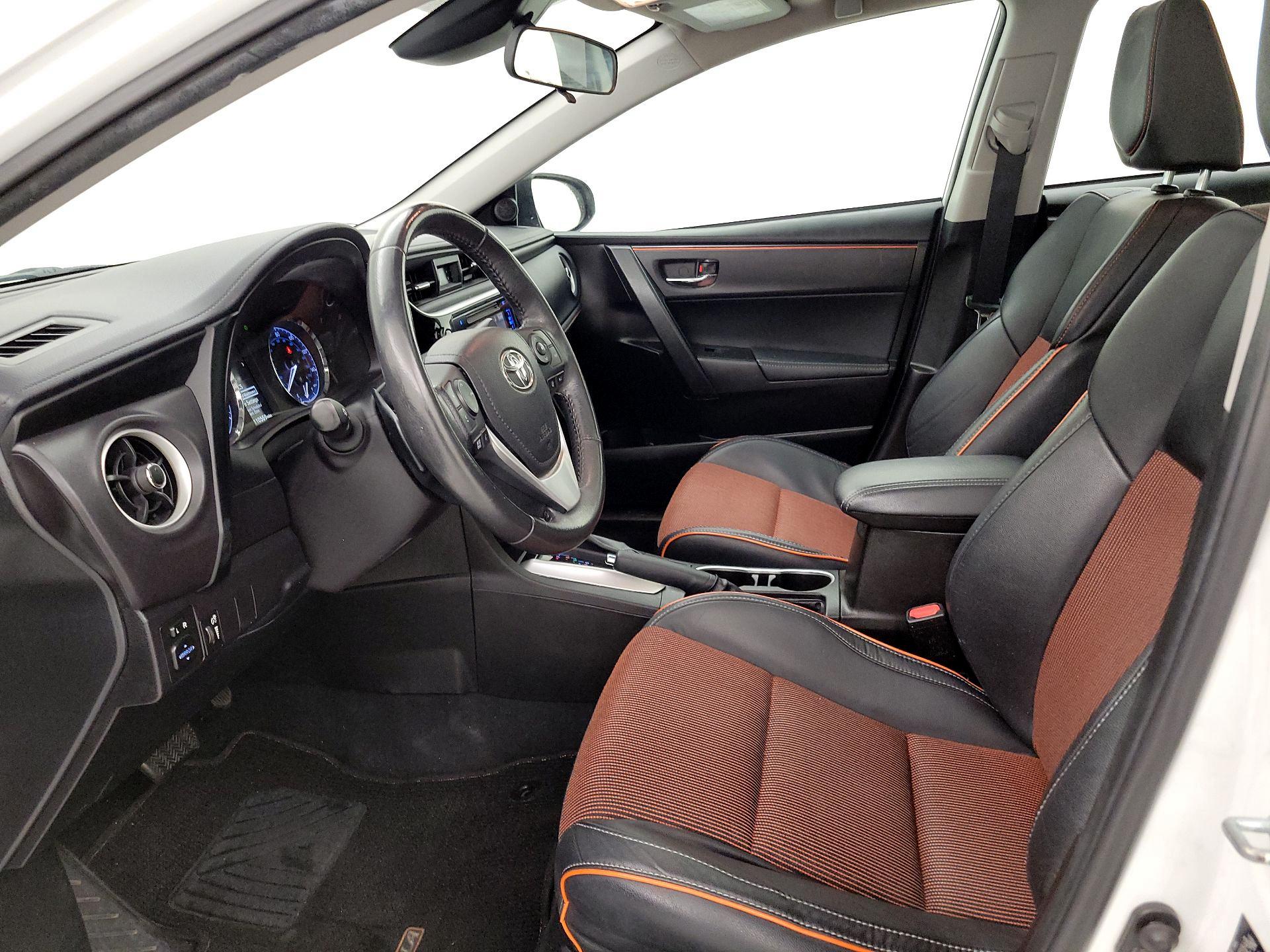 Thumbnail: 2017 Toyota Corolla - 11