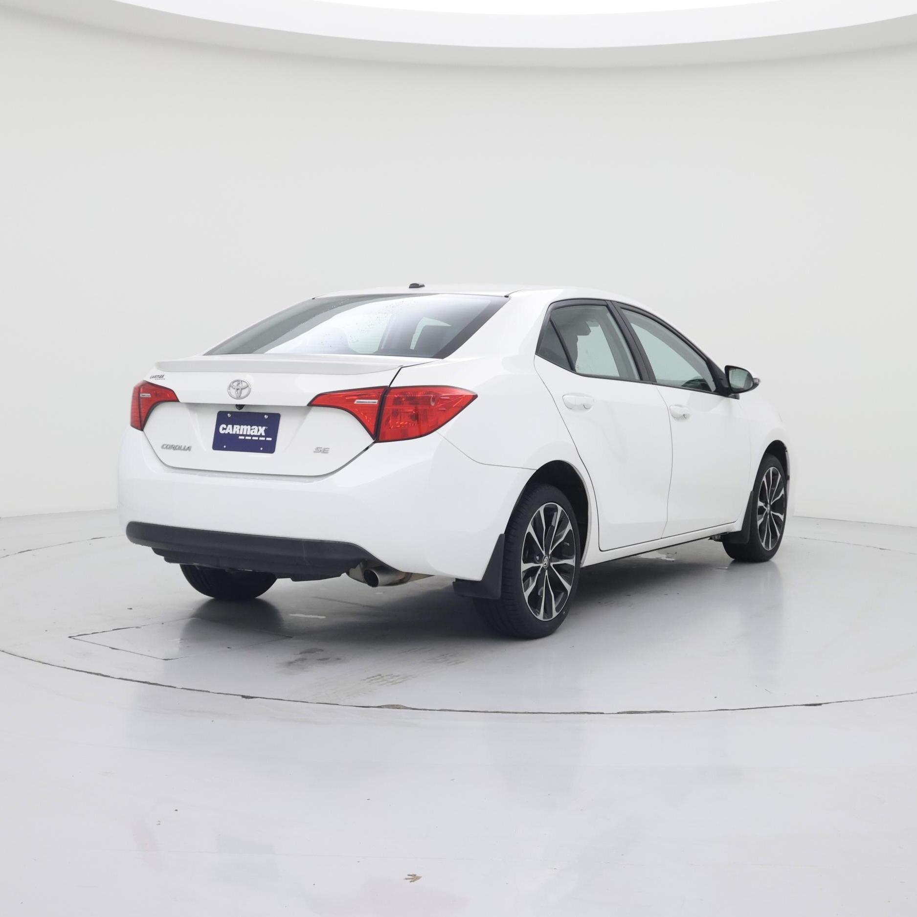 Thumbnail: 2017 Toyota Corolla - 8