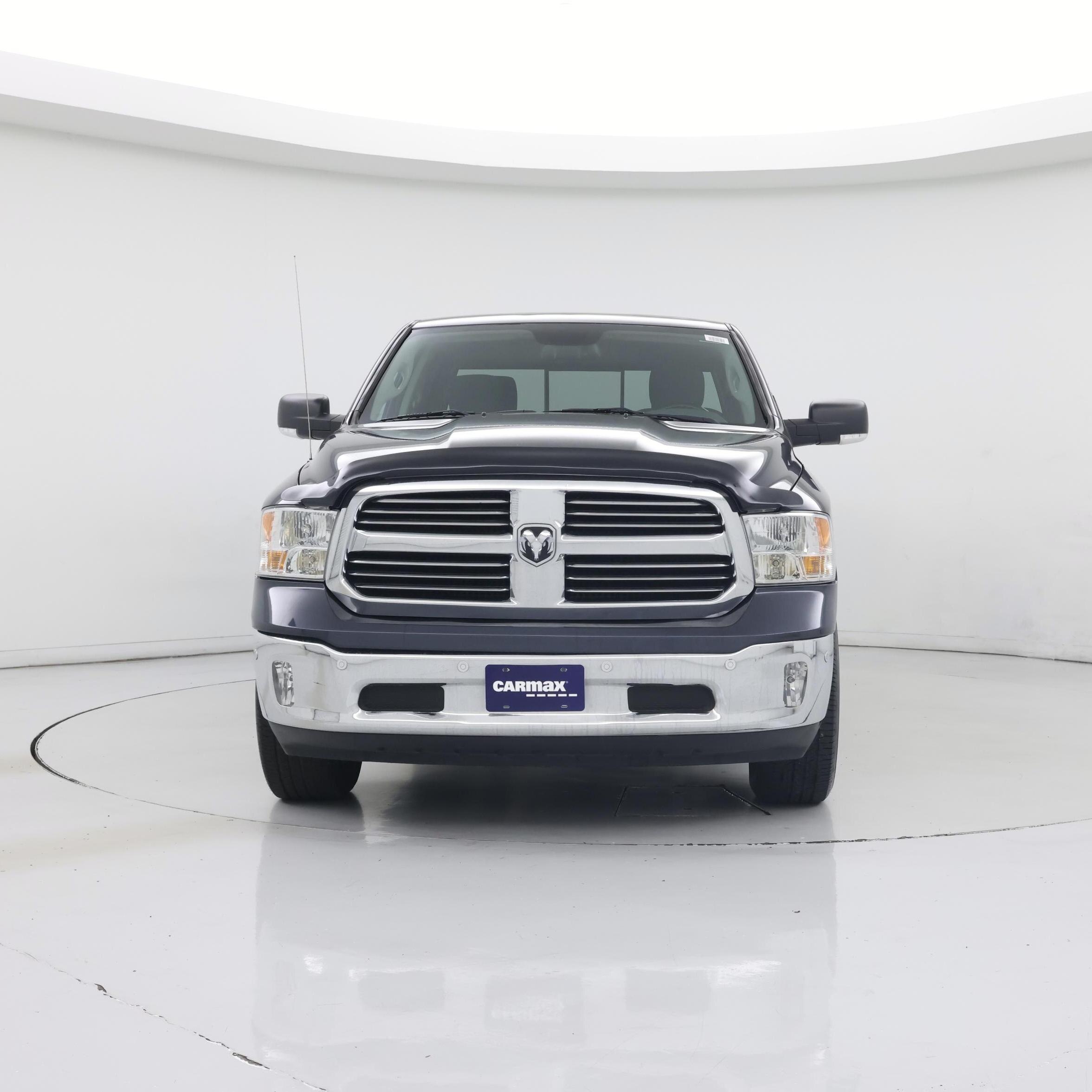 Thumbnail: 2019 RAM 1500 Classic - 5