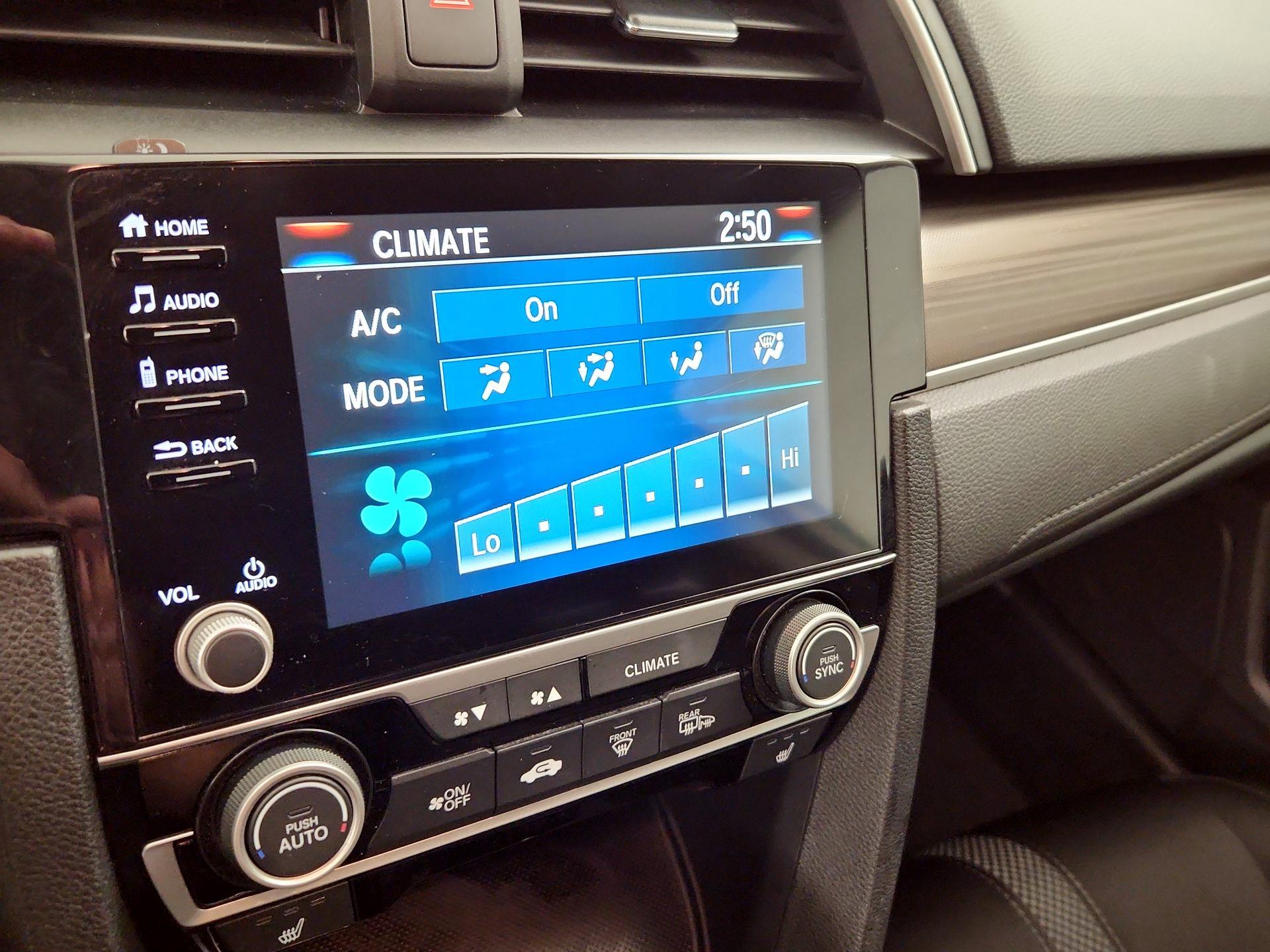 Thumbnail: 2019 Honda Civic - 16