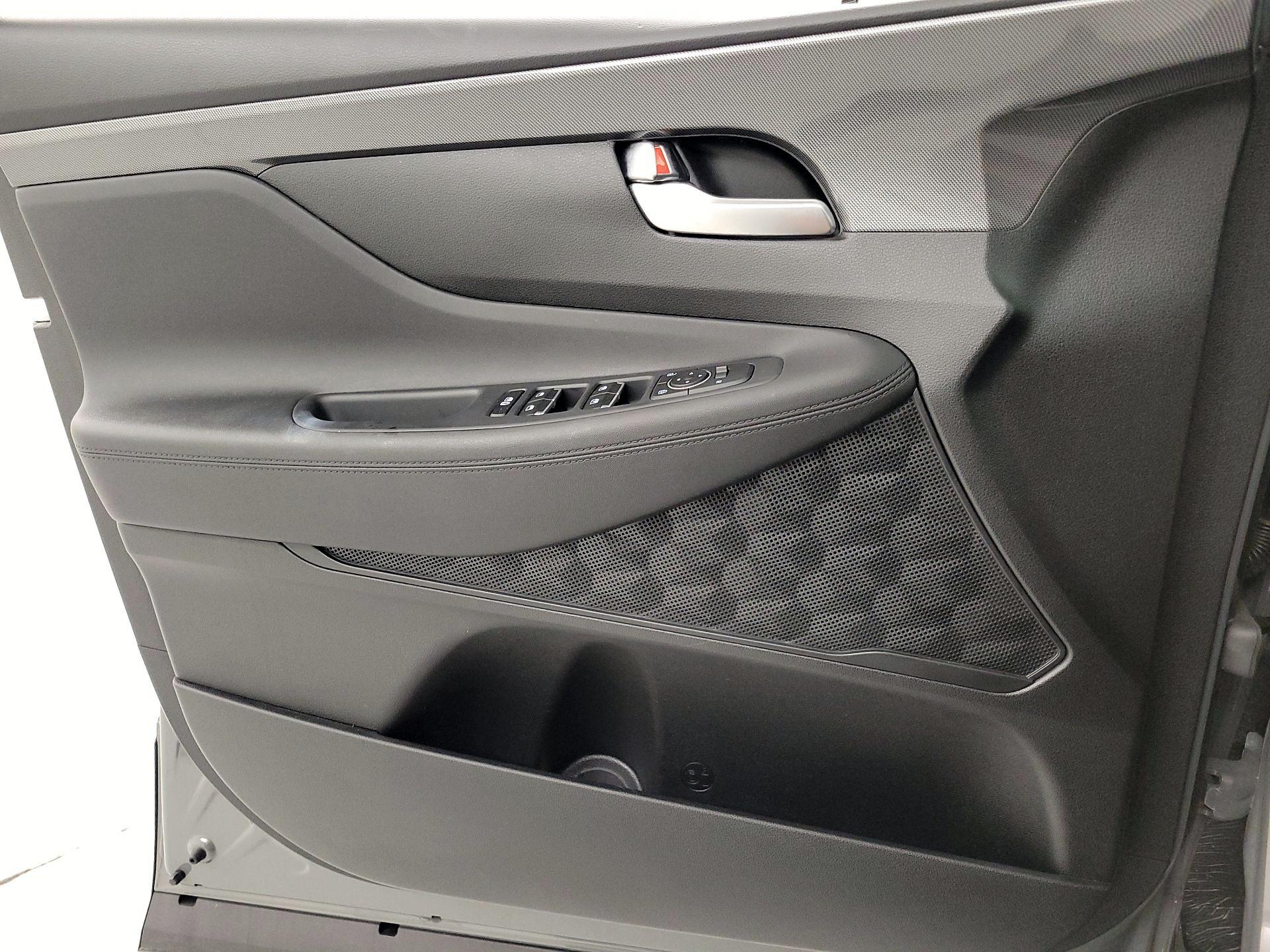 Thumbnail: 2023 Hyundai Santa Fe - 12