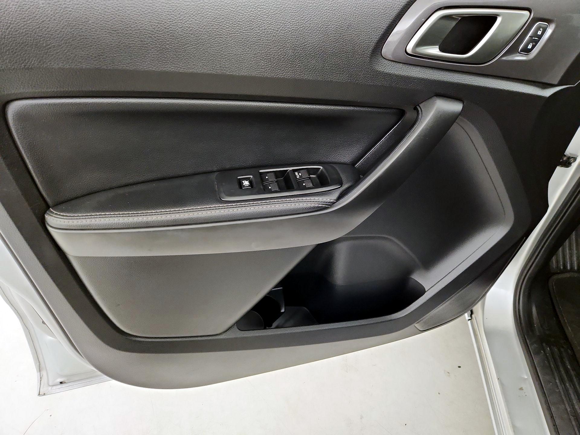 Thumbnail: 2019 Ford Ranger - 12