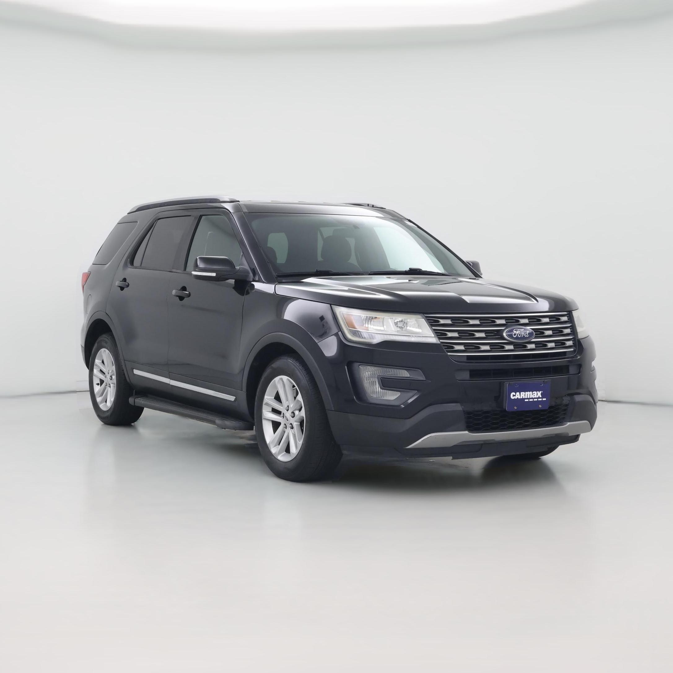Thumbnail: 2017 Ford Explorer - 1
