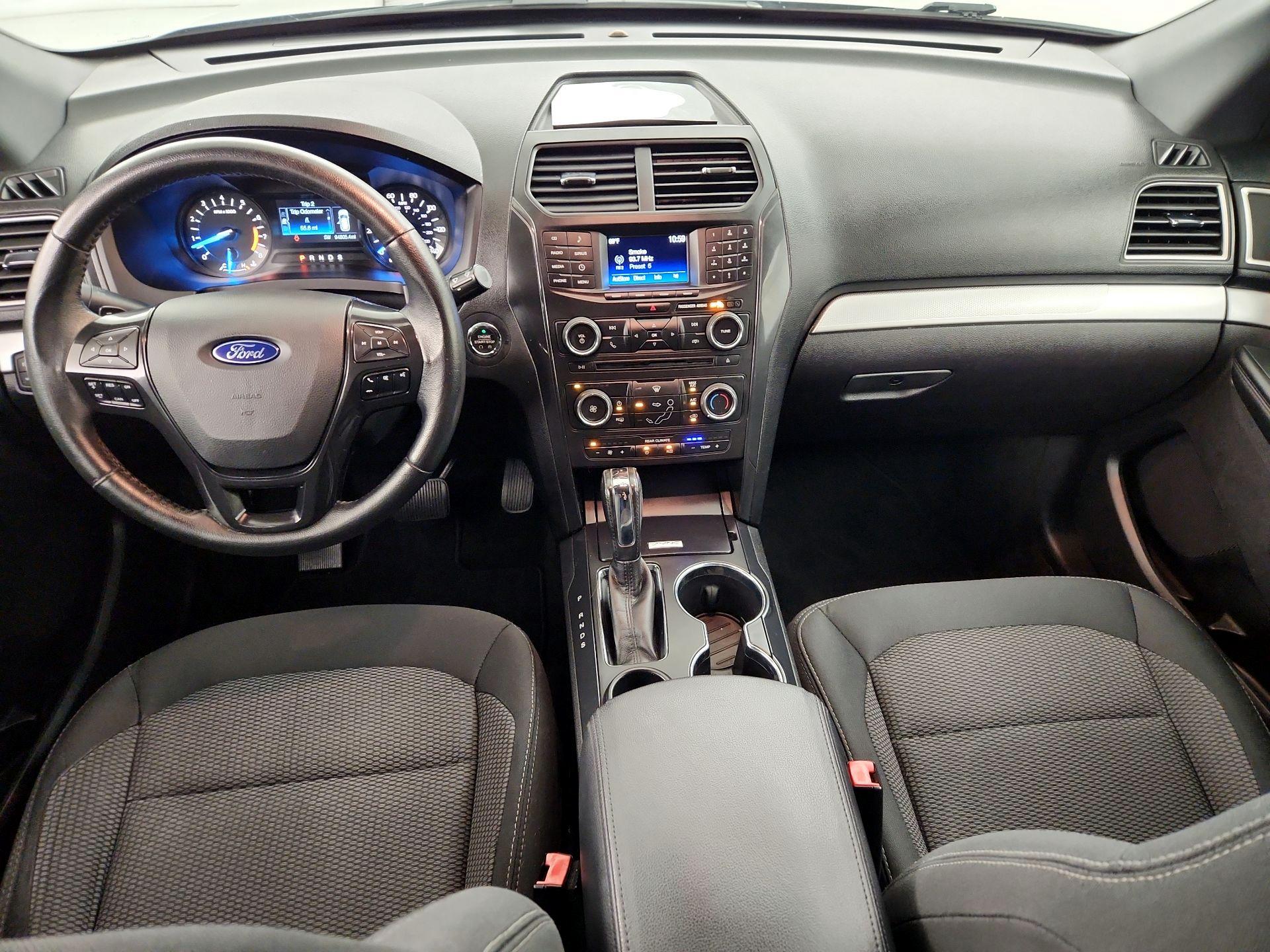 Thumbnail: 2017 Ford Explorer - 9