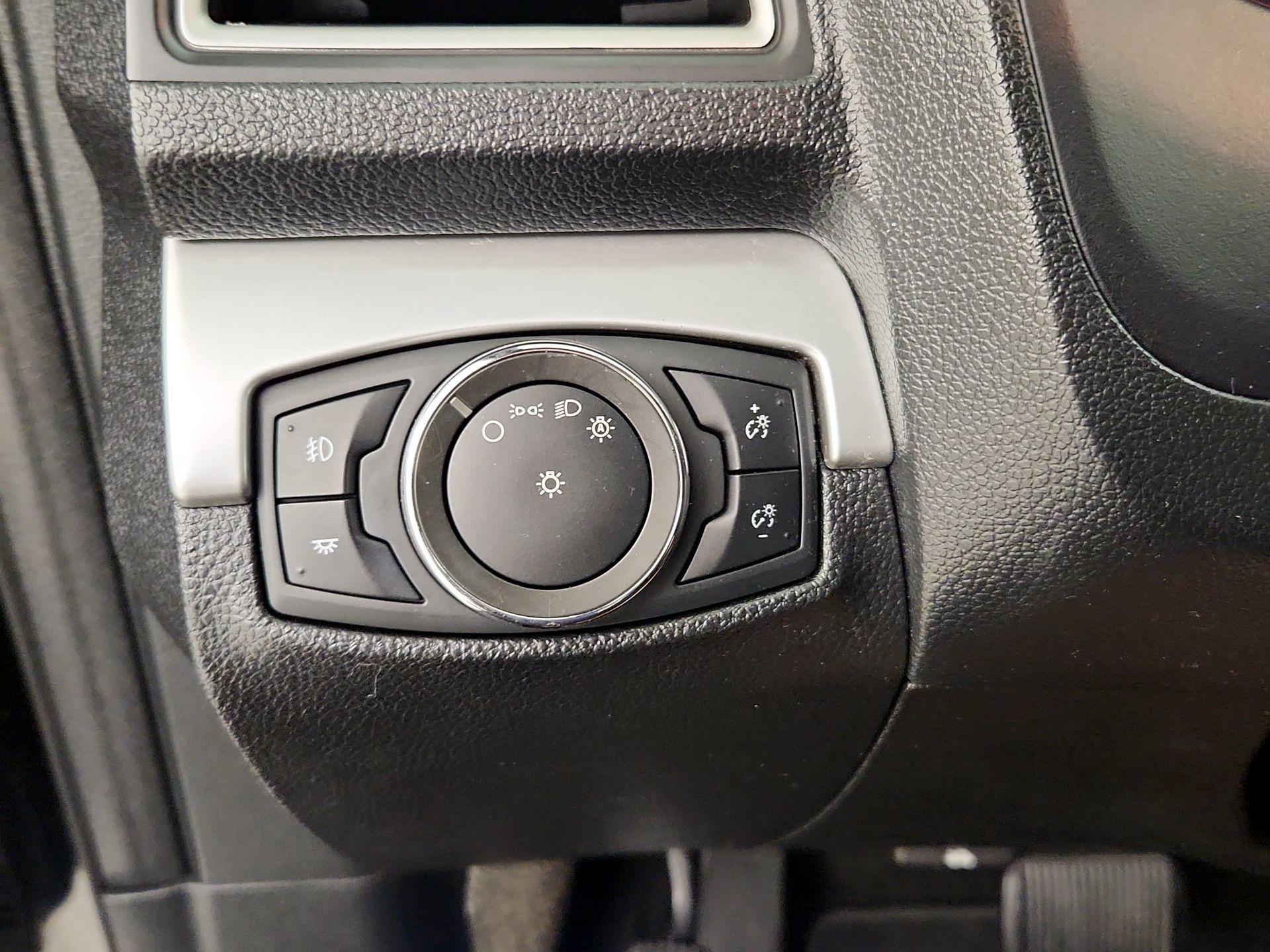 Thumbnail: 2017 Ford Explorer - 13