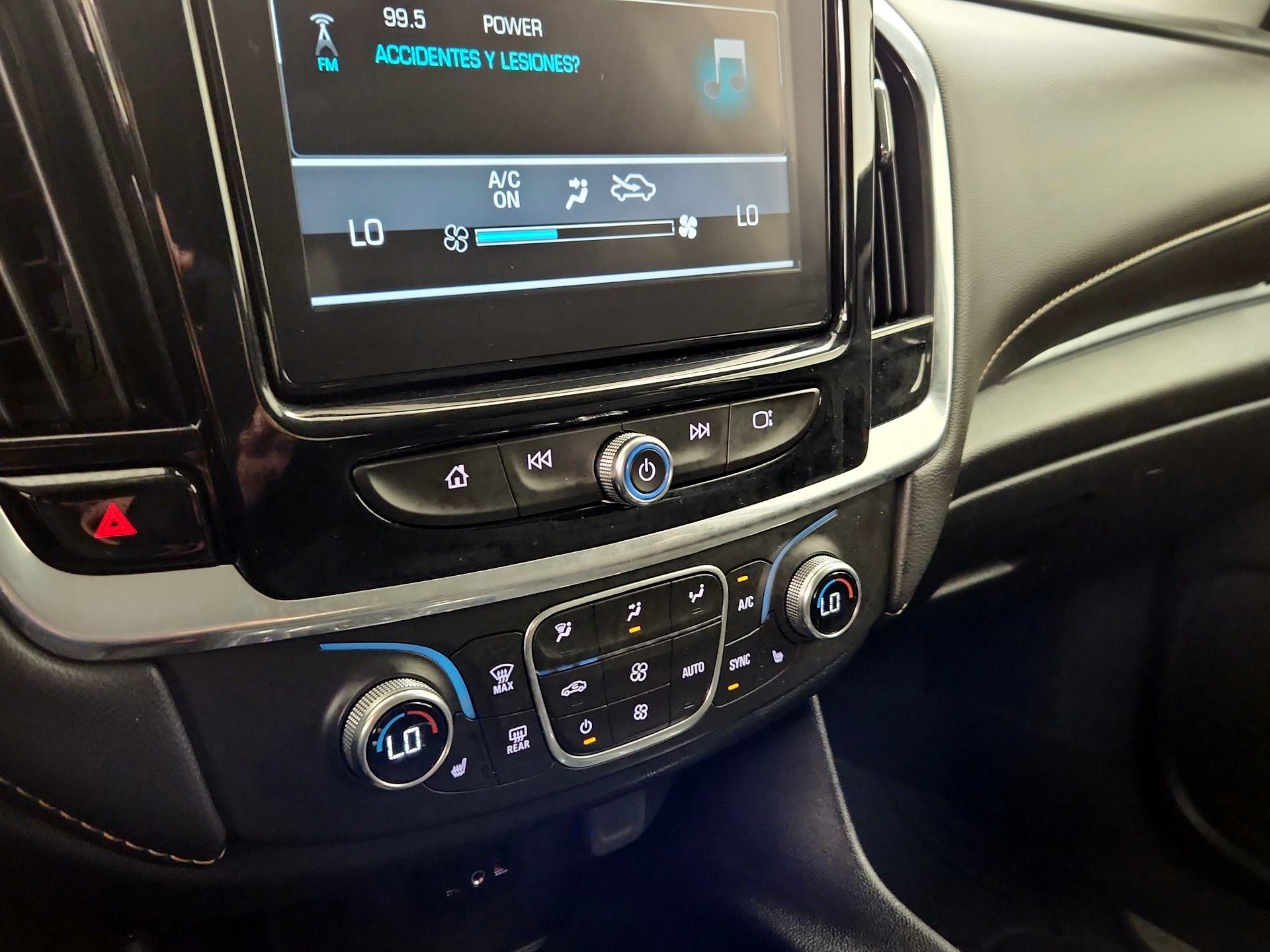 Thumbnail: 2019 Chevrolet Traverse - 16