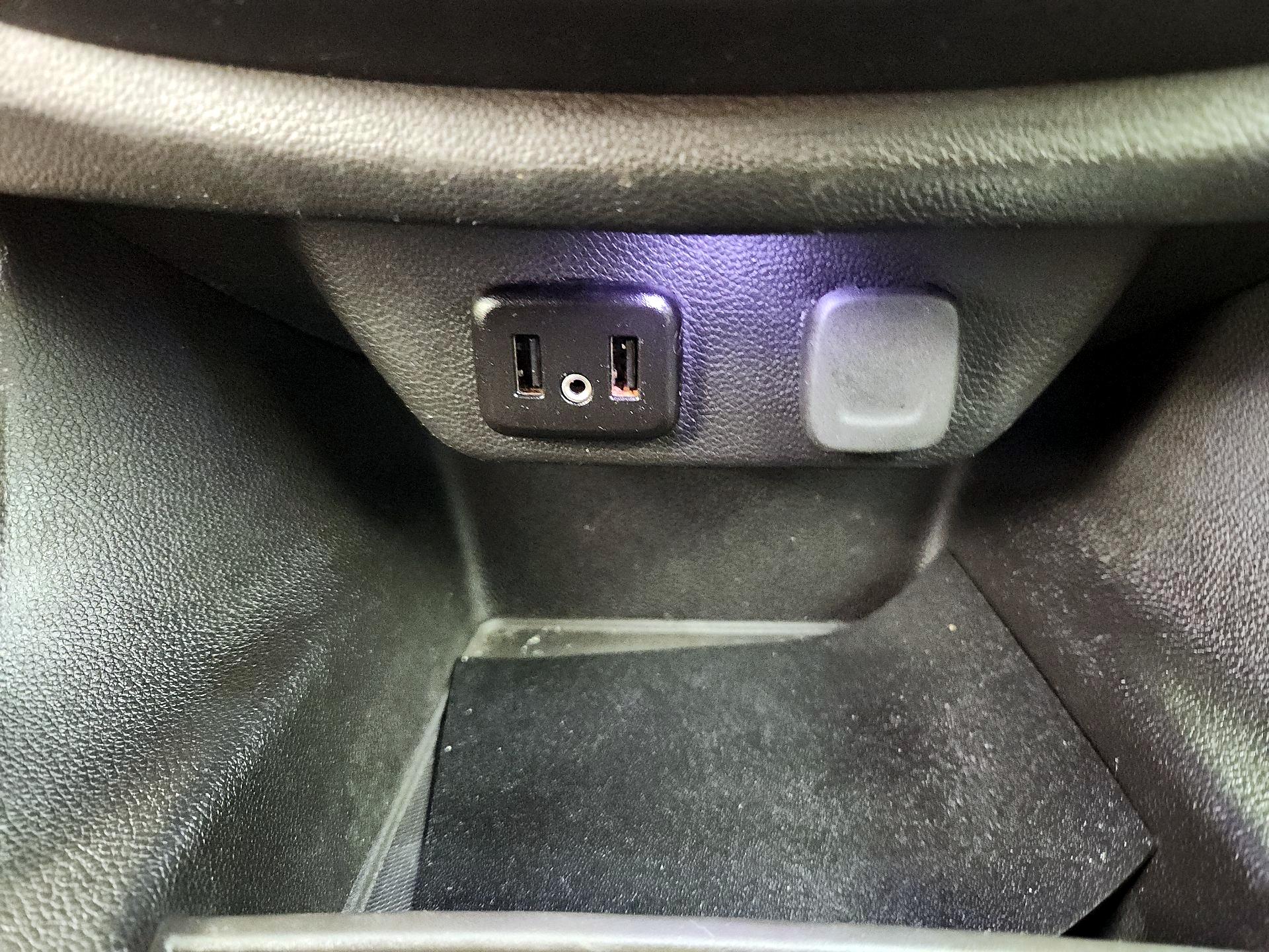 Thumbnail: 2019 Chevrolet Traverse - 18