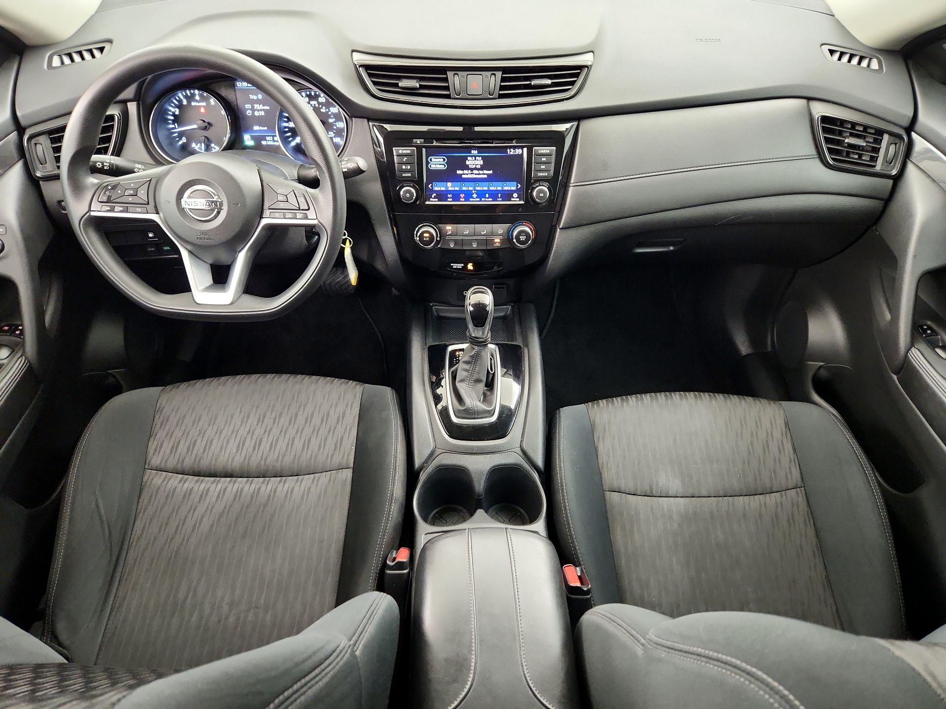 Thumbnail: 2018 Nissan Rogue - 9