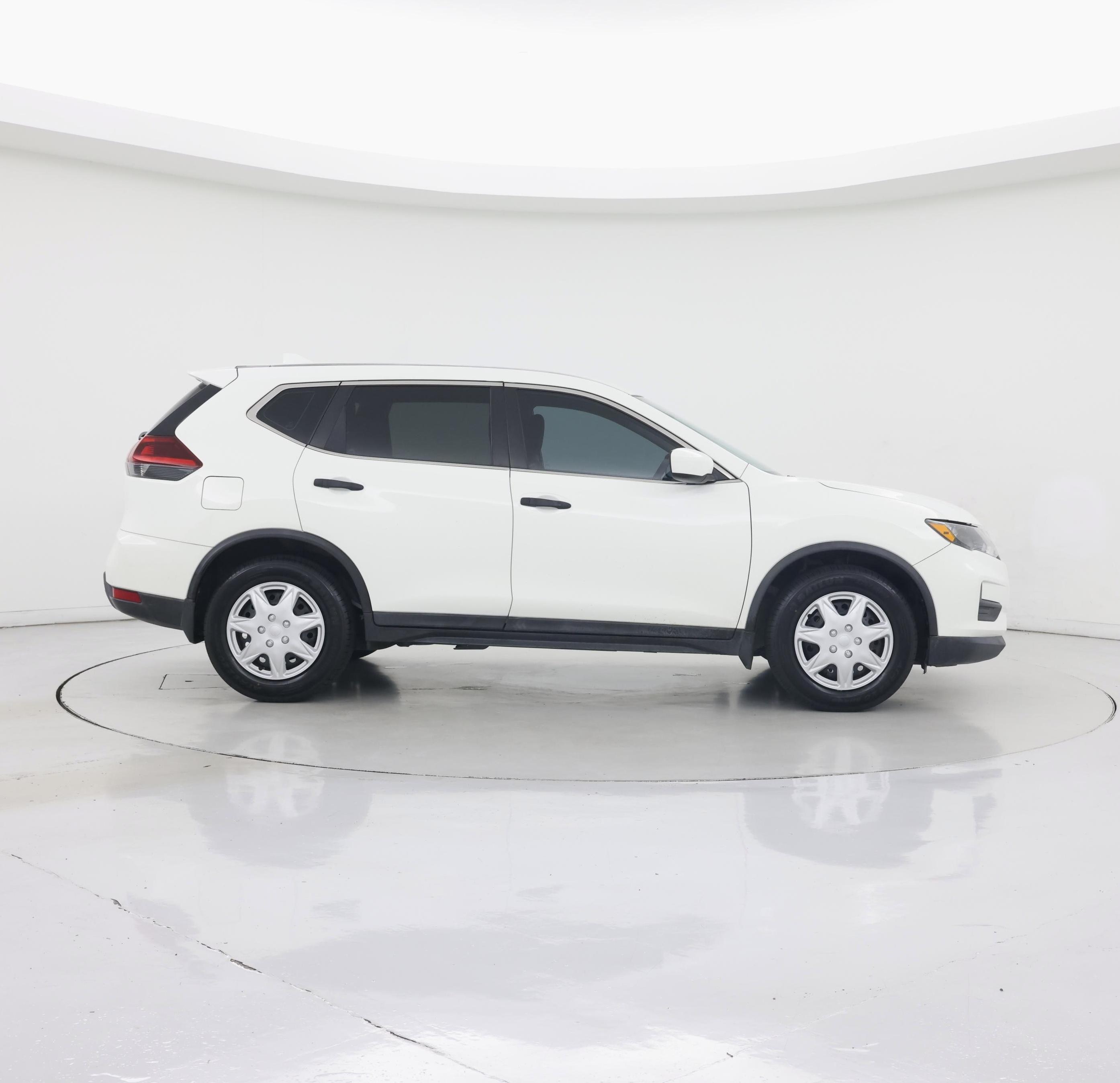 Thumbnail: 2018 Nissan Rogue - 7