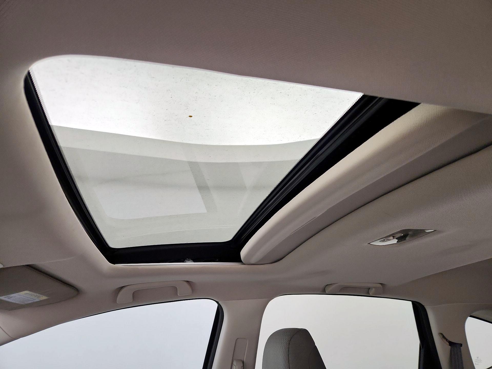 Thumbnail: 2015 Honda CR-V - 19
