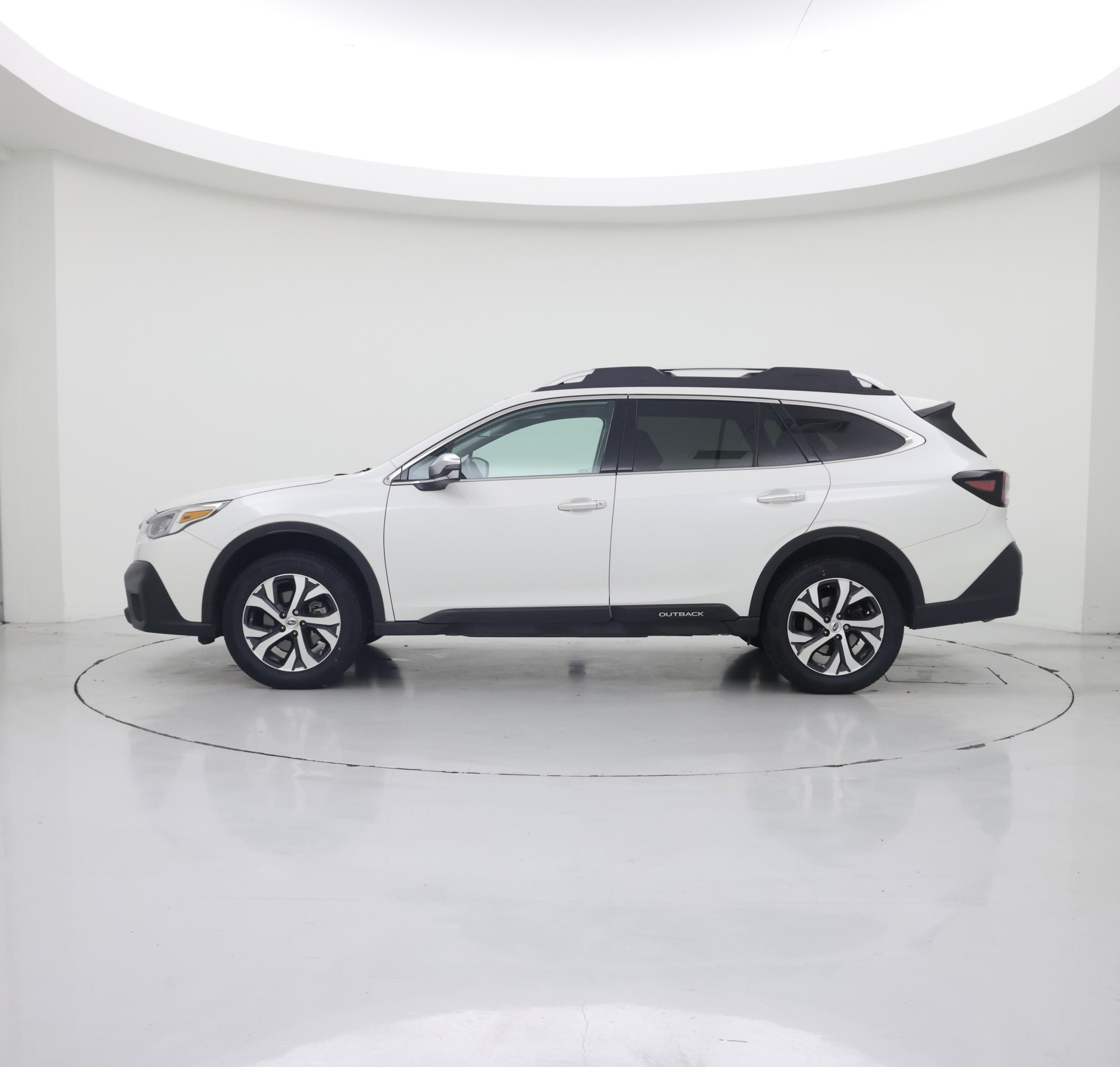 Thumbnail: 2022 Subaru Outback - 3