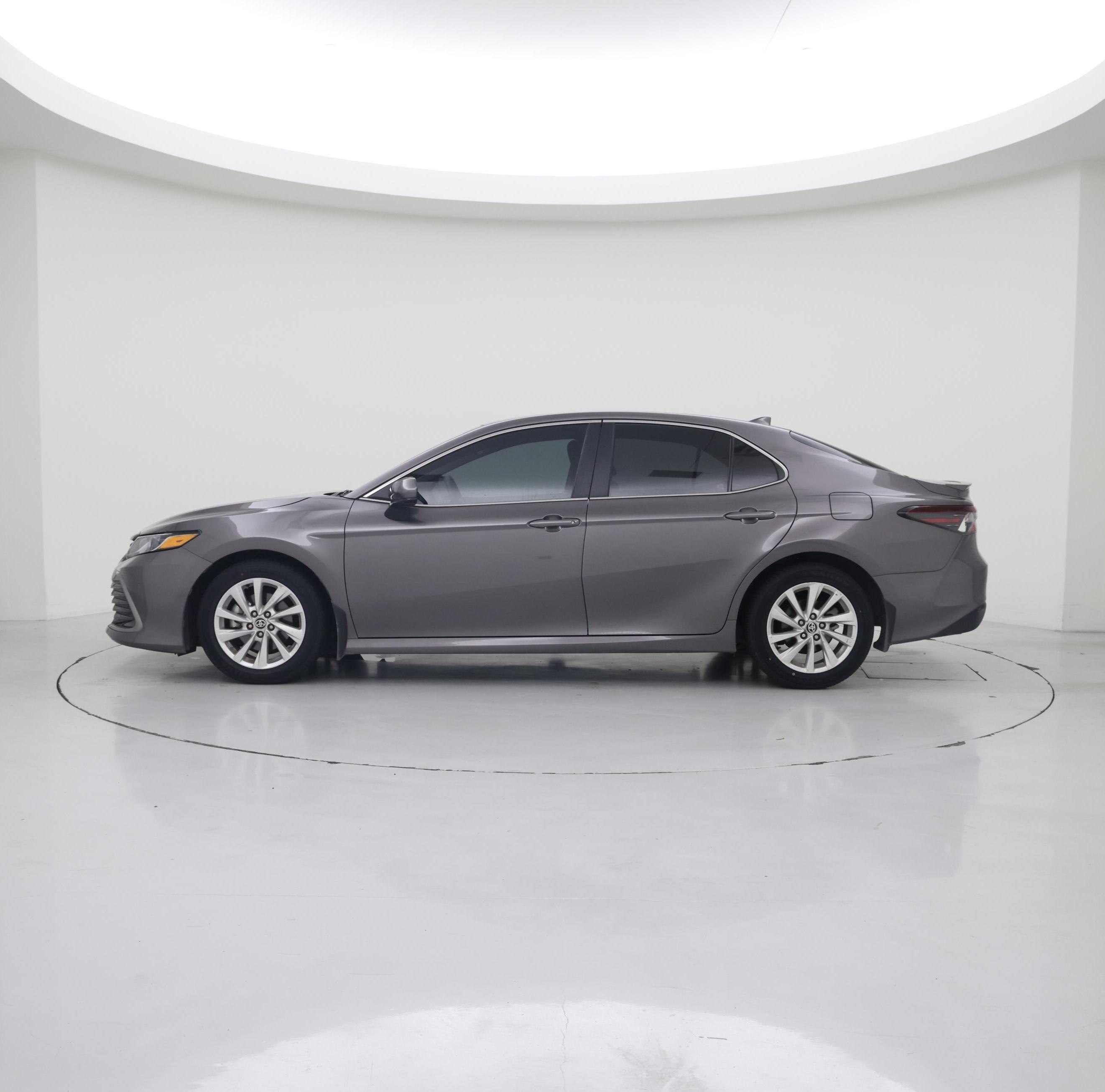 Thumbnail: 2024 Toyota Camry - 3