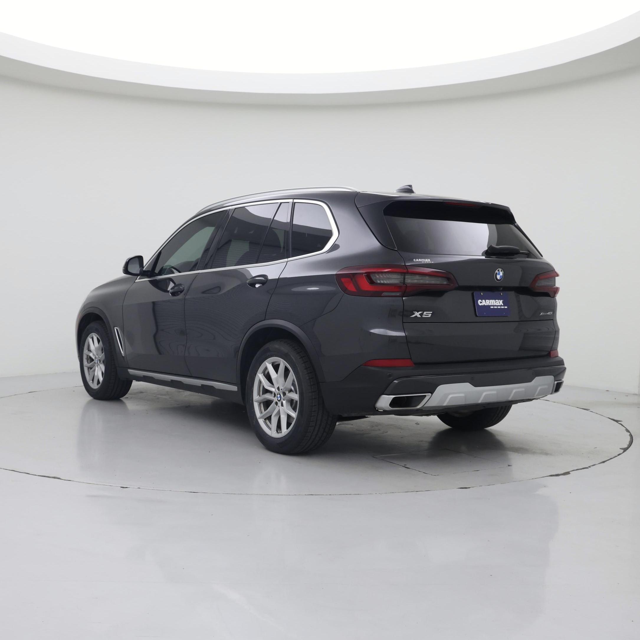 Thumbnail: 2022 BMW X5 - 2
