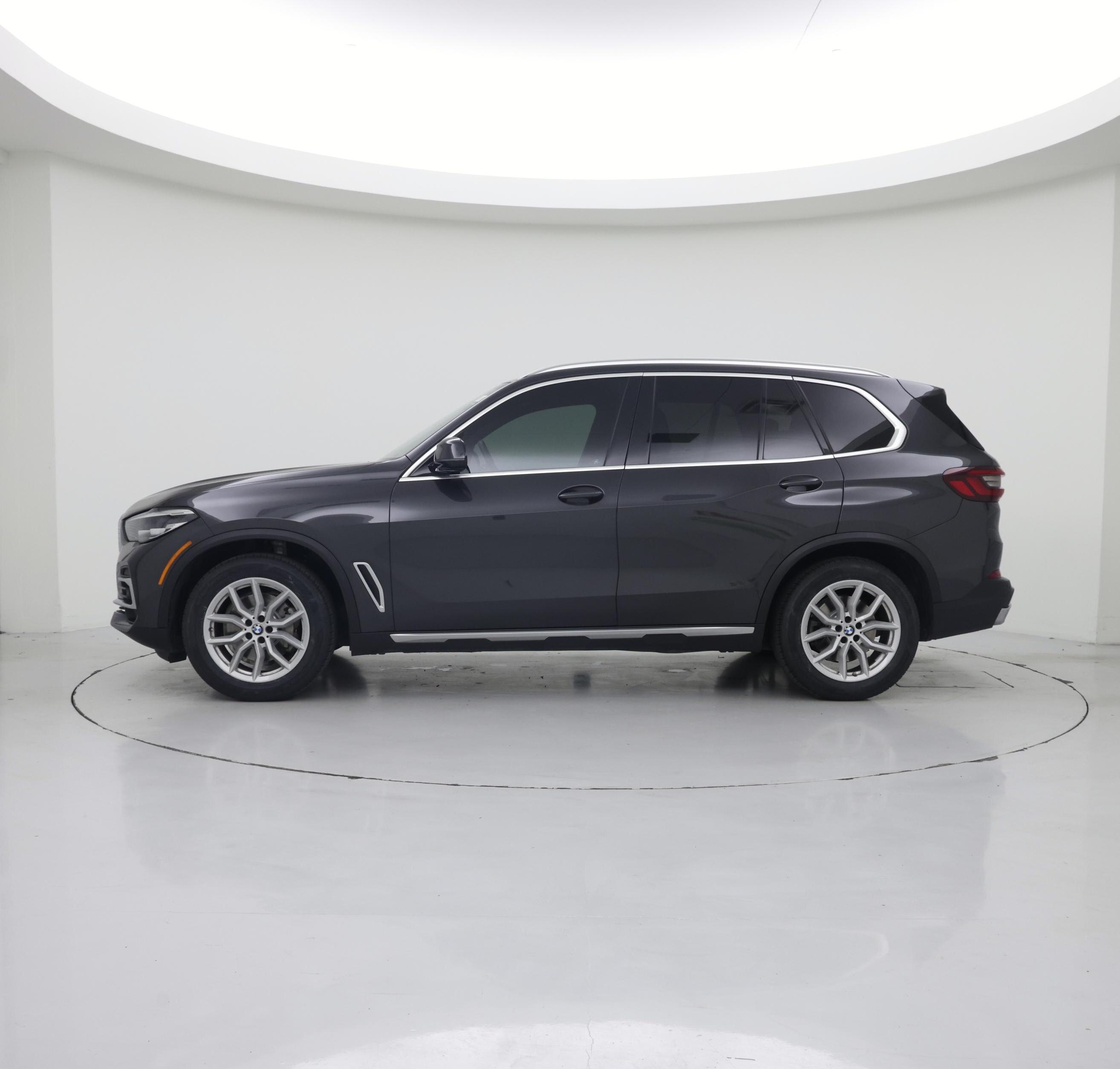 Thumbnail: 2022 BMW X5 - 3