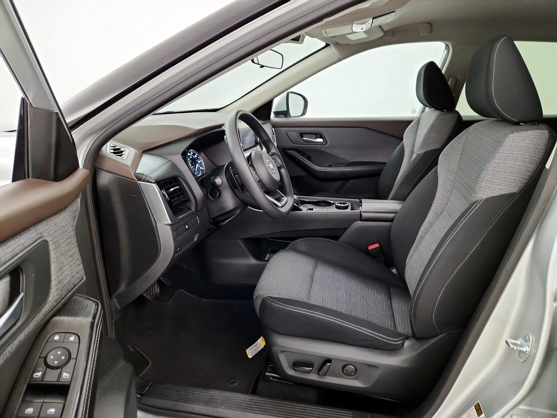 Thumbnail: 2021 Nissan Rogue - 11