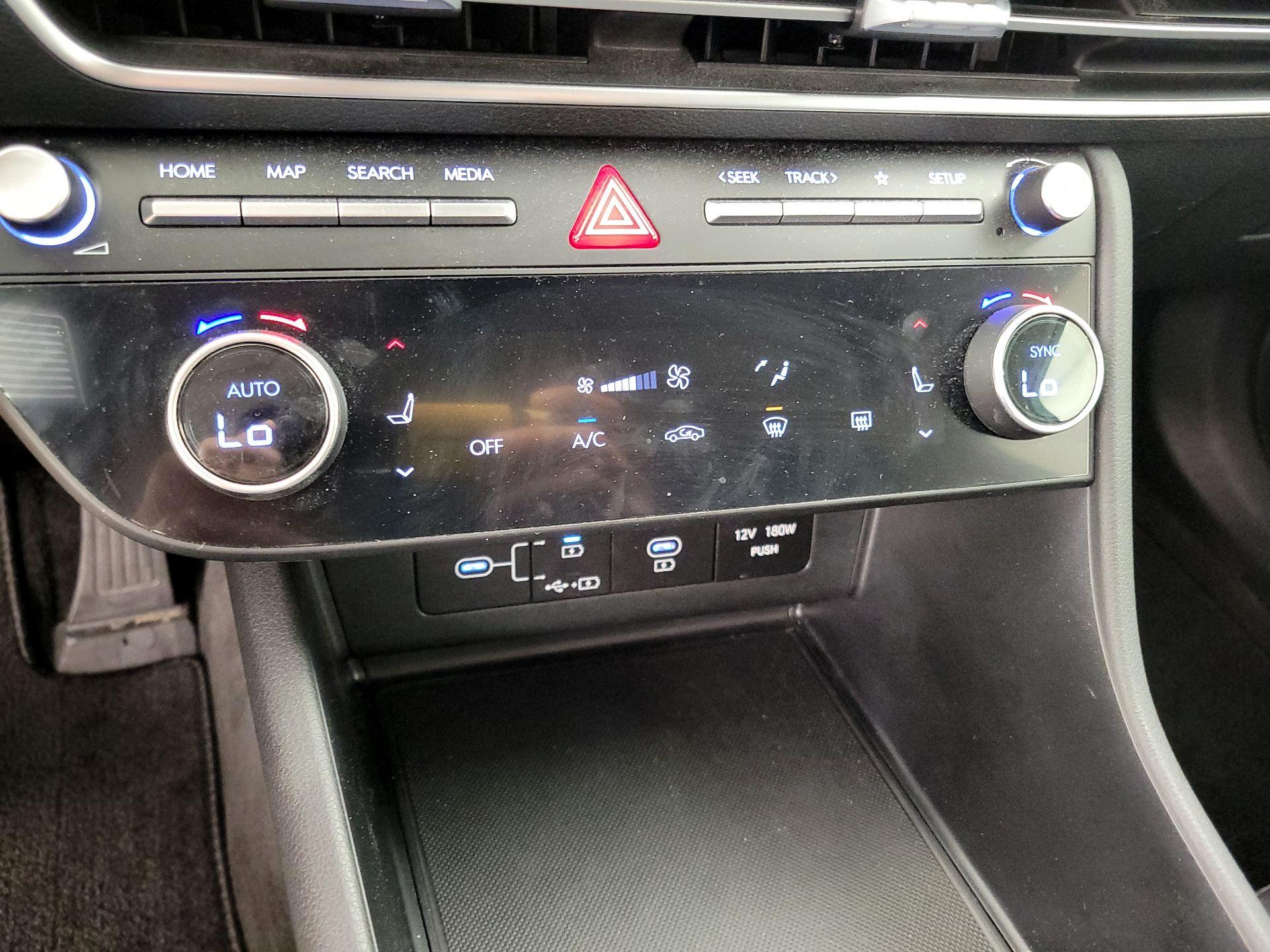 Thumbnail: 2024 Hyundai Sonata - 16