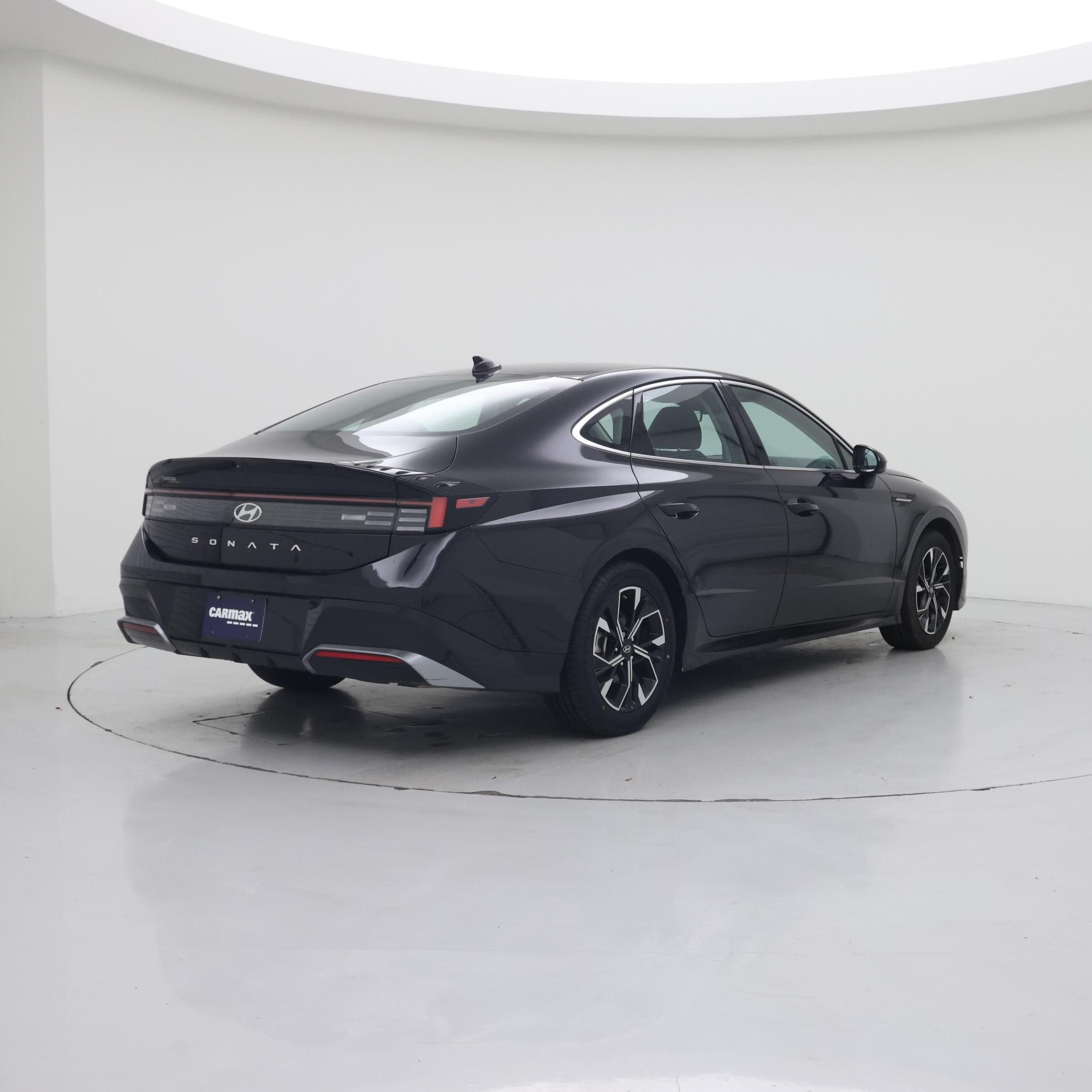 Thumbnail: 2024 Hyundai Sonata - 8