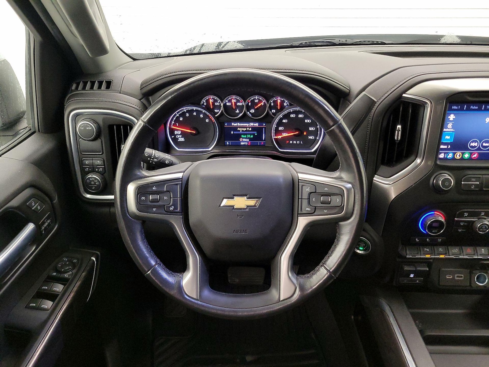 2021 Chevrolet Silverado 1500 LTZ - Photo 11