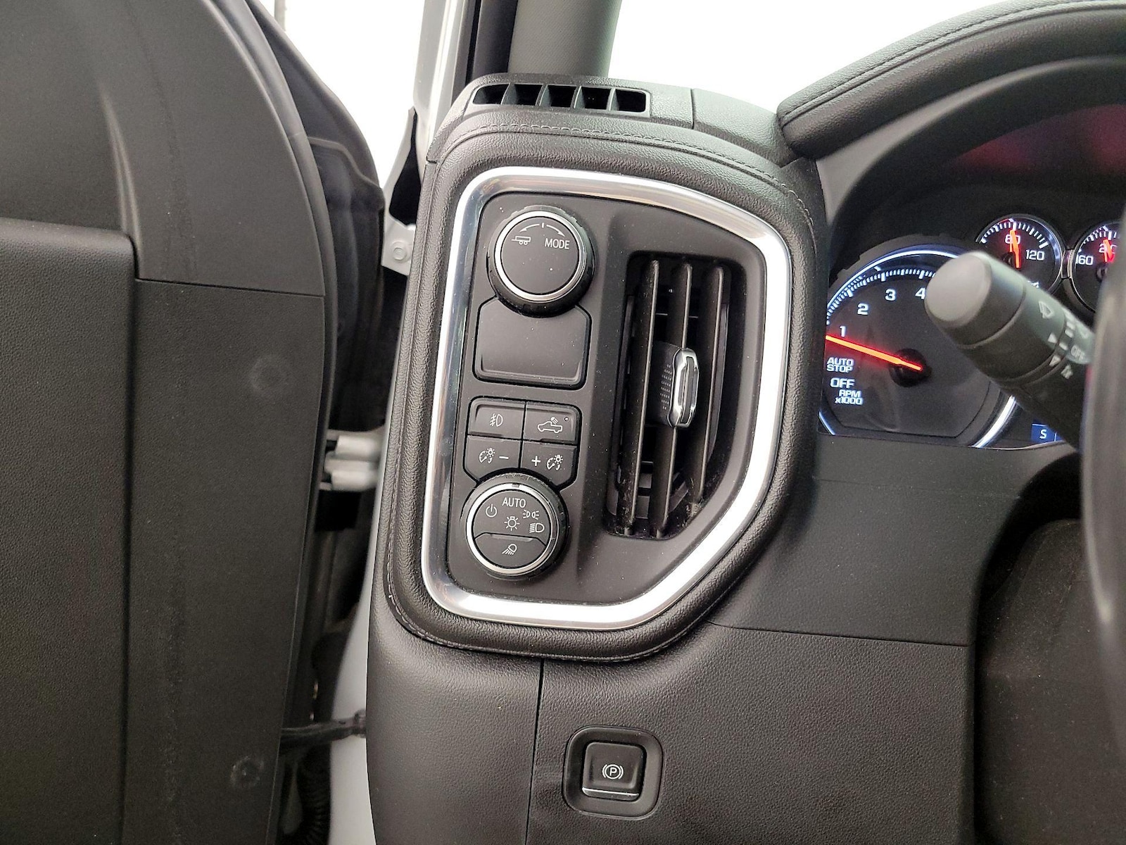 2021 Chevrolet Silverado 1500 LTZ - Photo 14