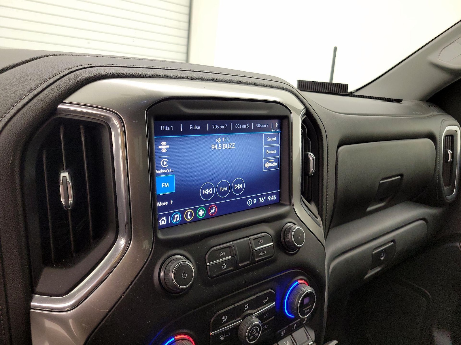 2021 Chevrolet Silverado 1500 LTZ - Photo 16