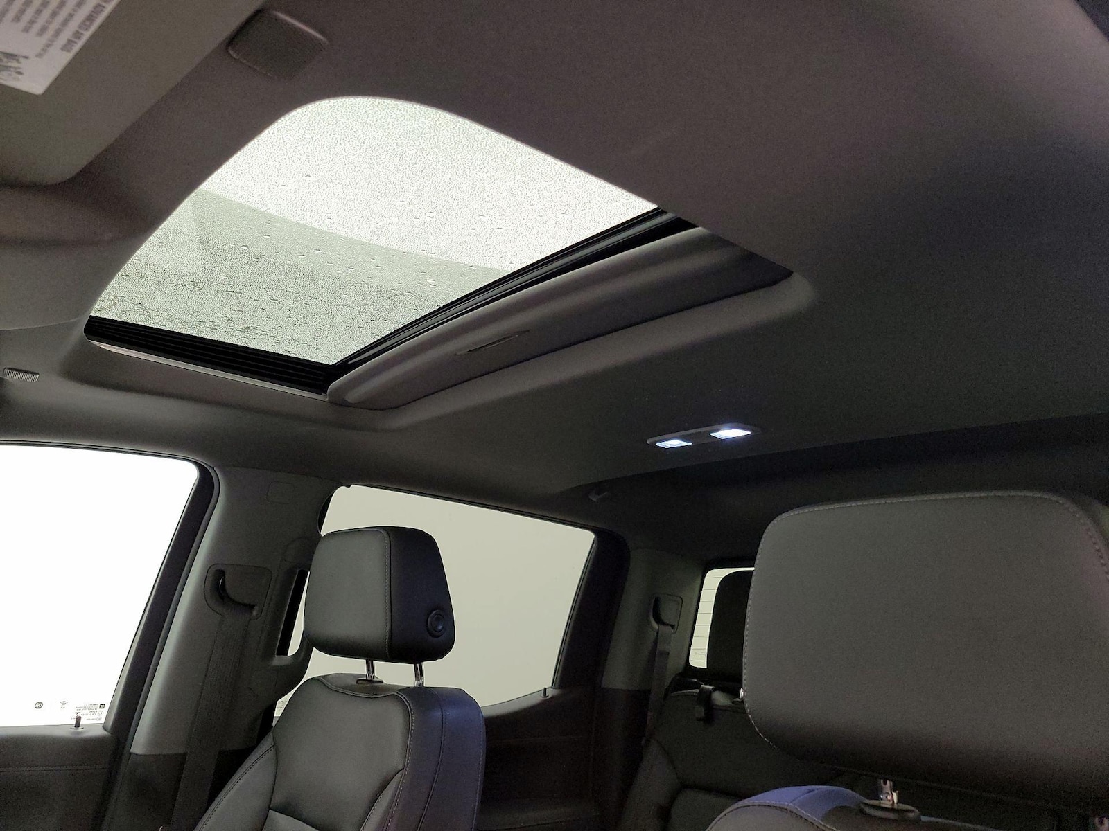 2021 Chevrolet Silverado 1500 LTZ - Photo 20