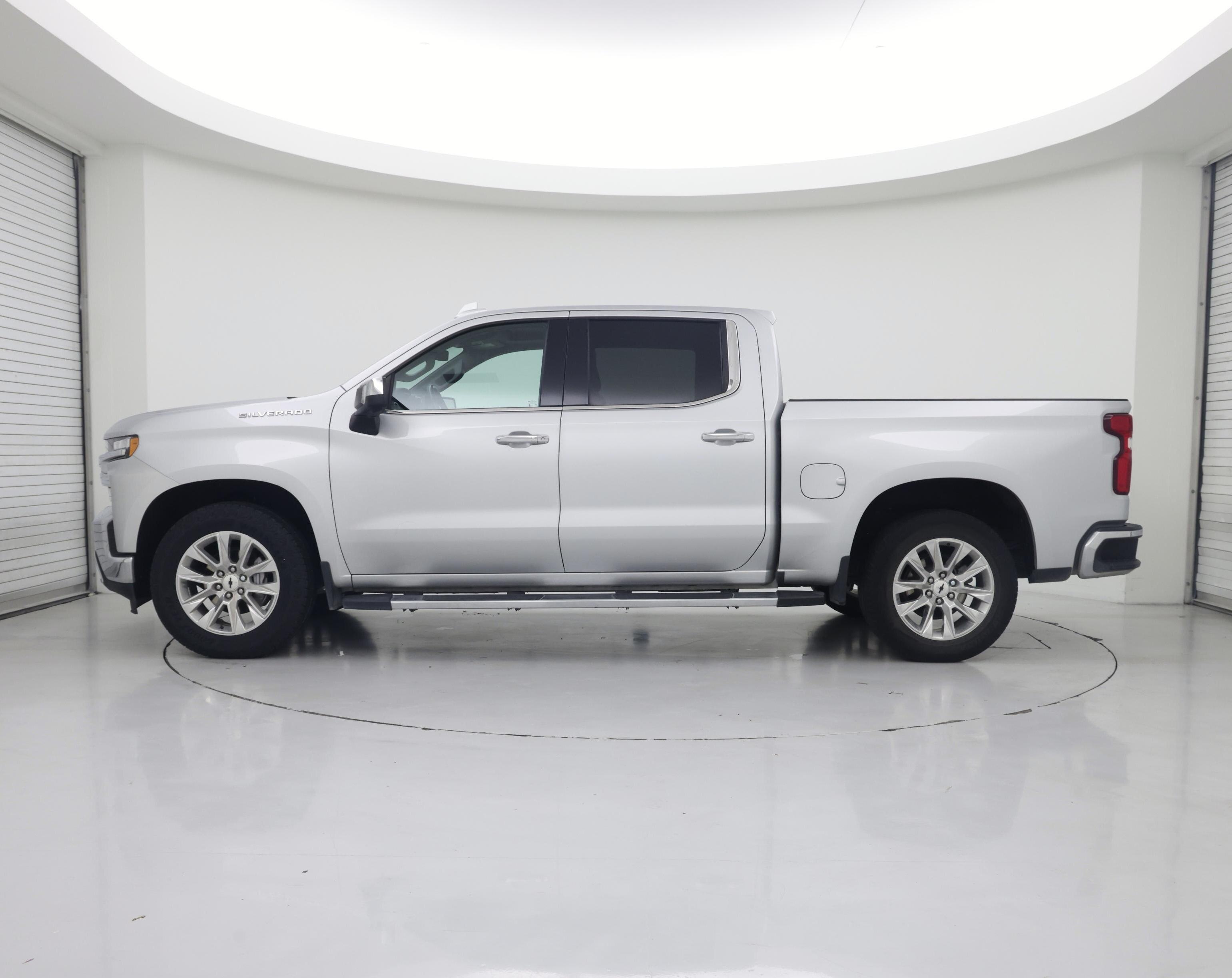 Thumbnail: 2021 Chevrolet Silverado 1500 - 3