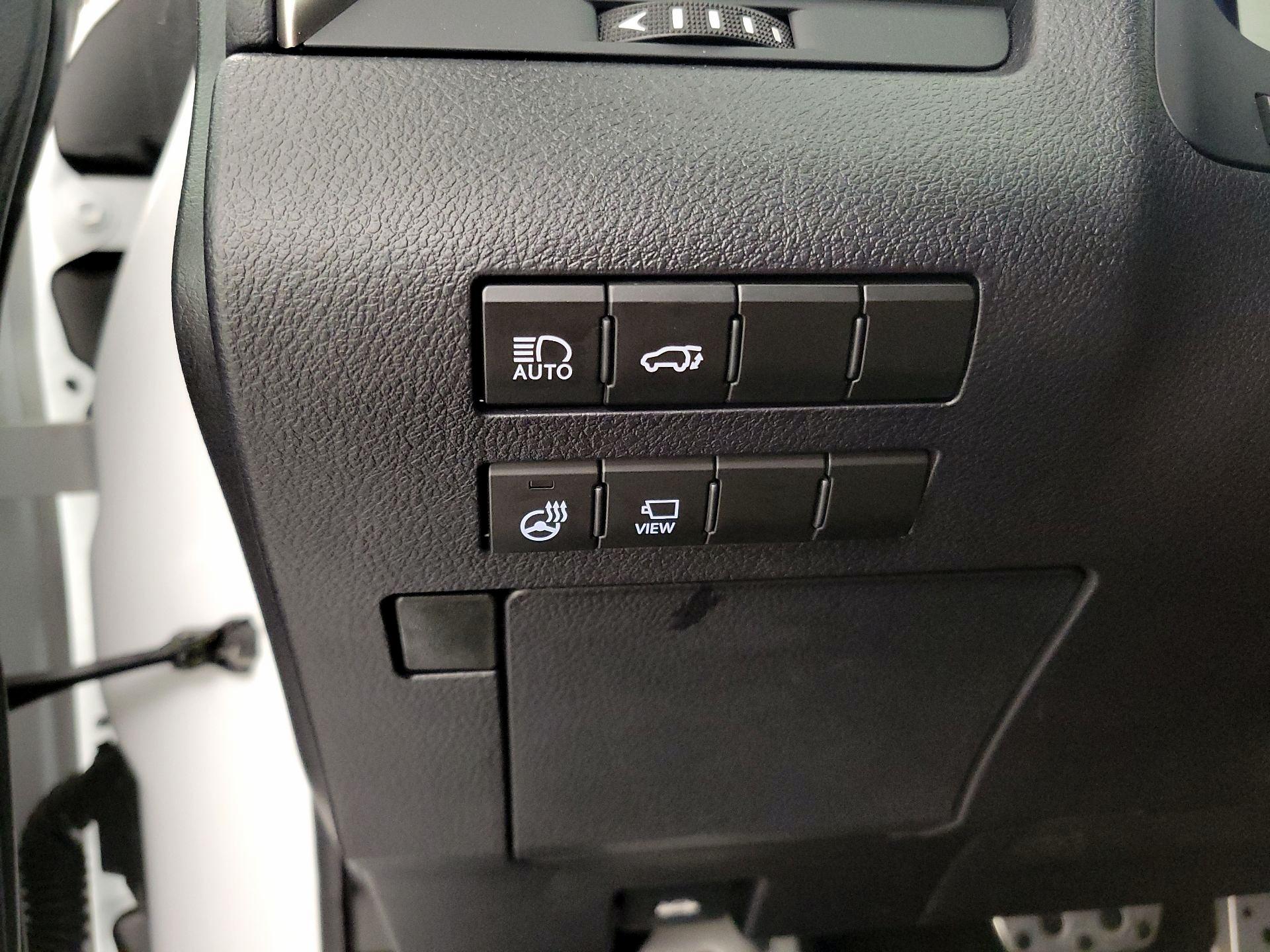 Thumbnail: 2022 Lexus RX - 13