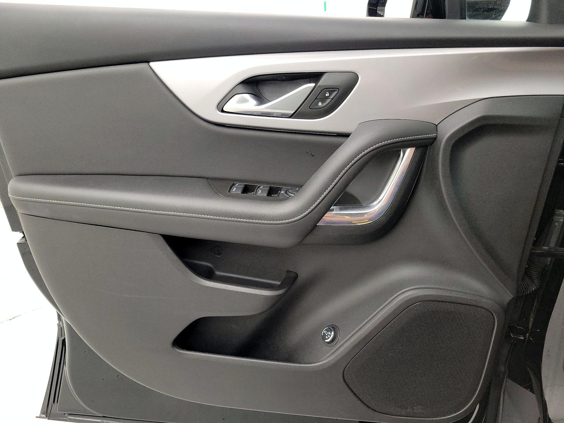 Thumbnail: 2023 Chevrolet Blazer - 12