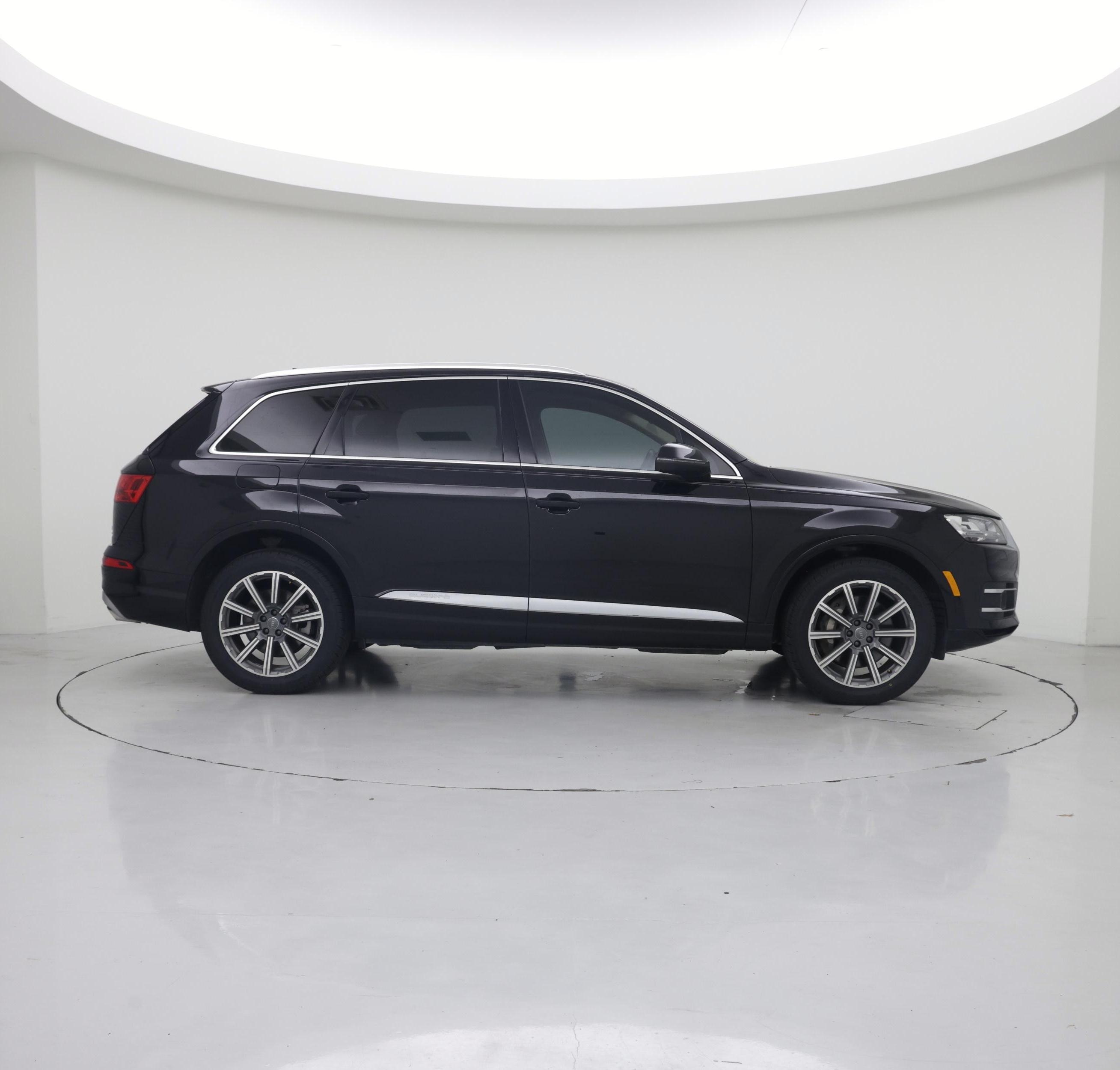 Thumbnail: 2018 Audi Q7 - 7