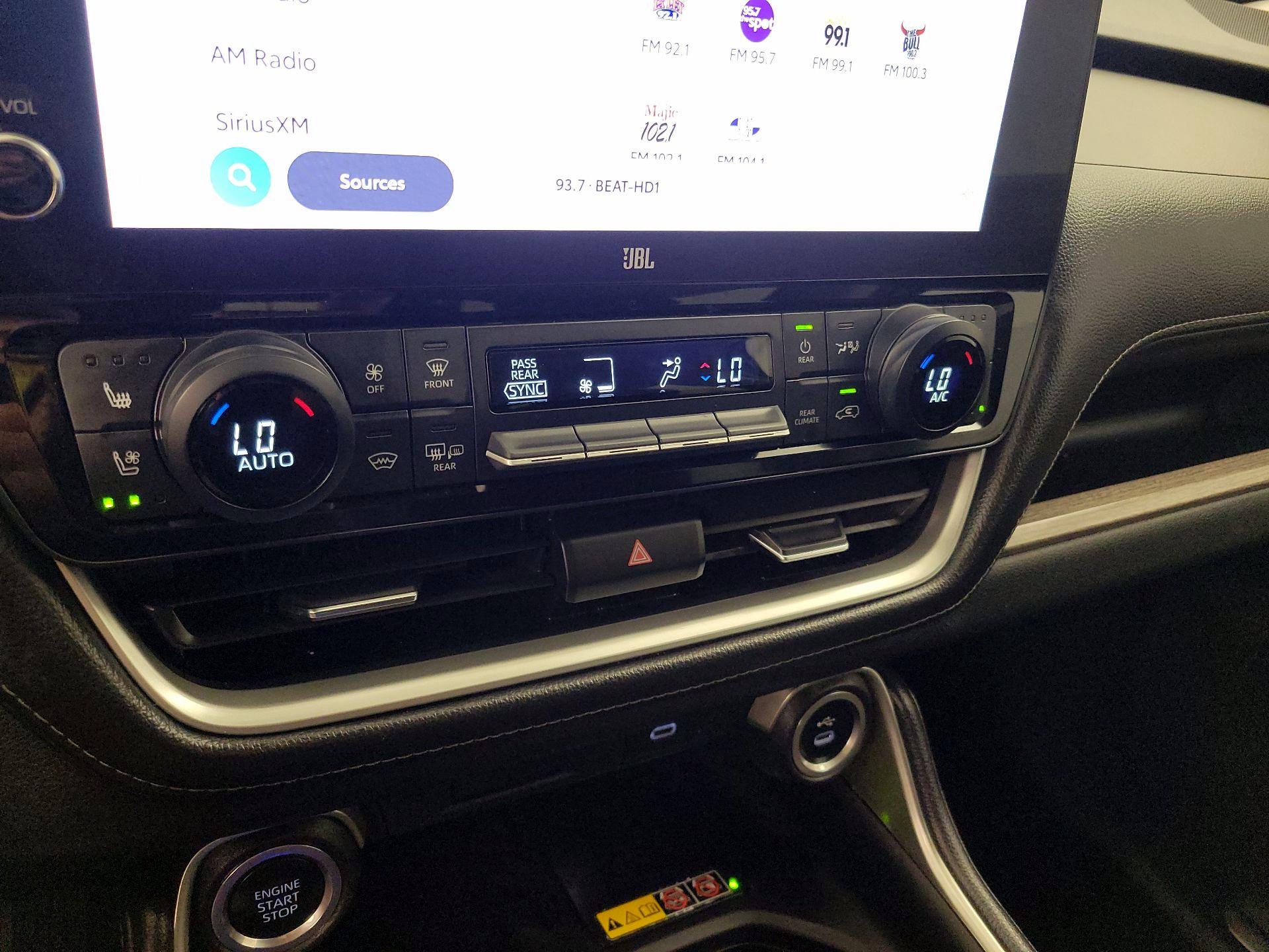 Thumbnail: 2024 Toyota Grand Highlander - 16