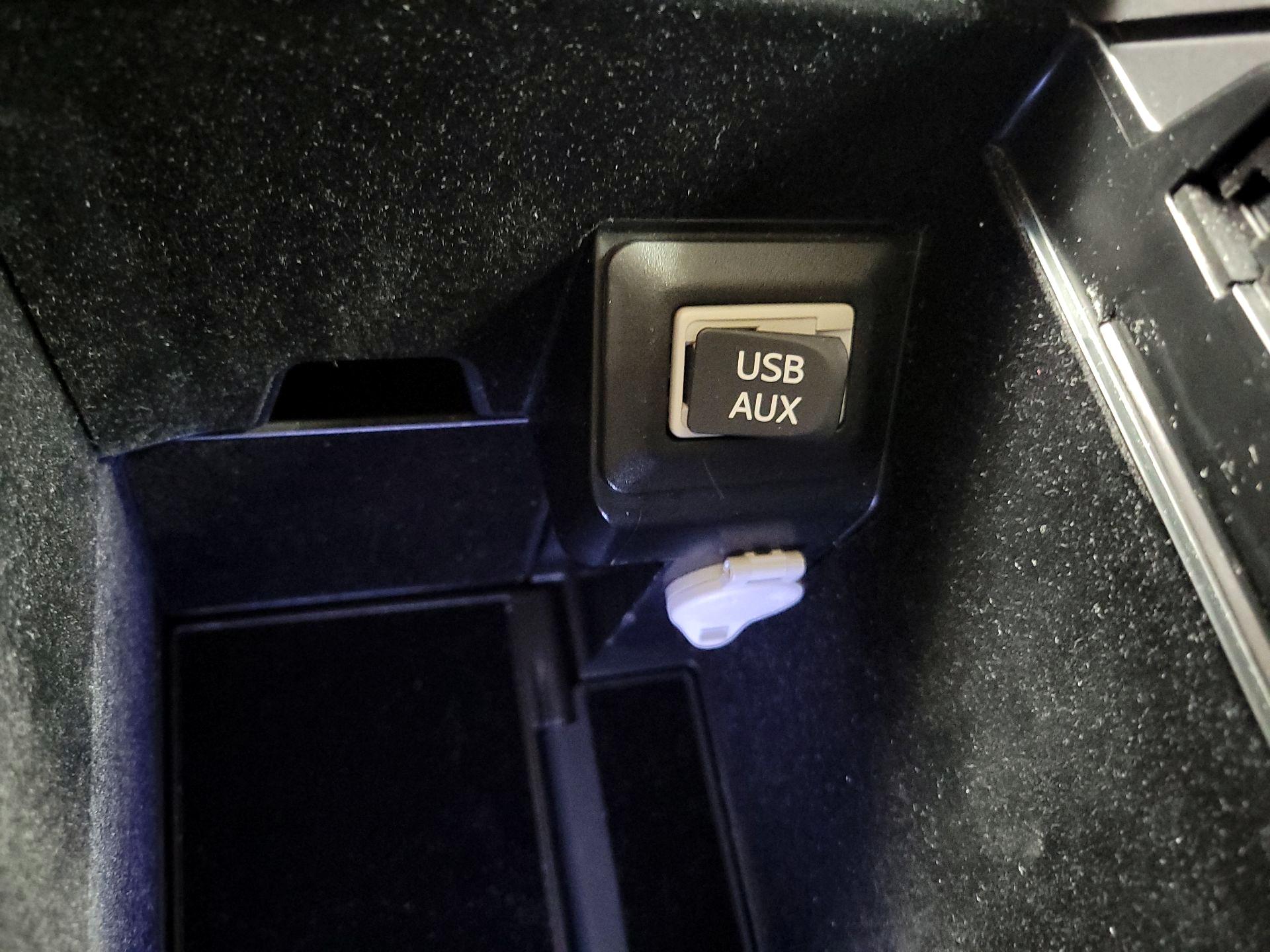 Thumbnail: 2015 Lexus RX - 19