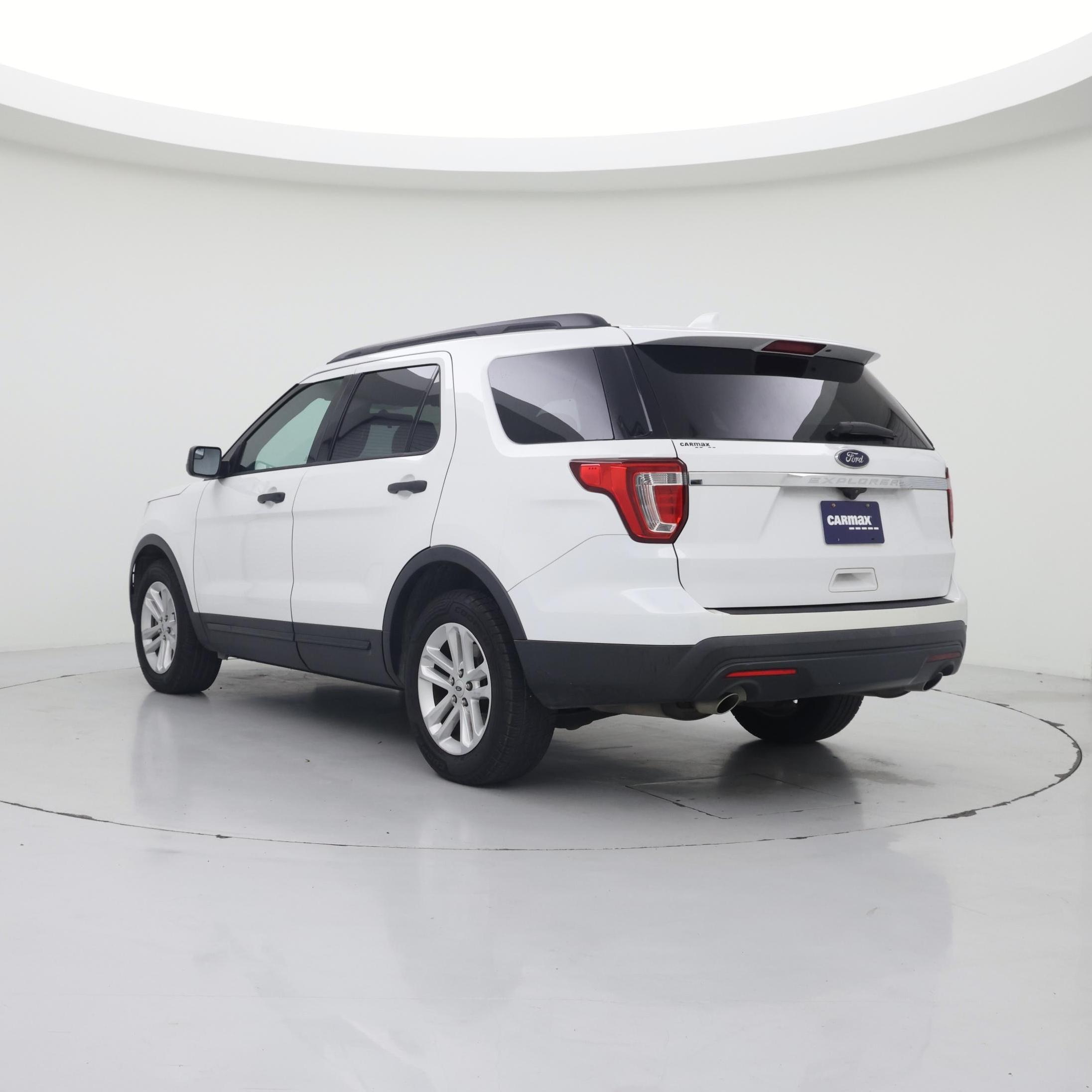 Thumbnail: 2017 Ford Explorer - 2