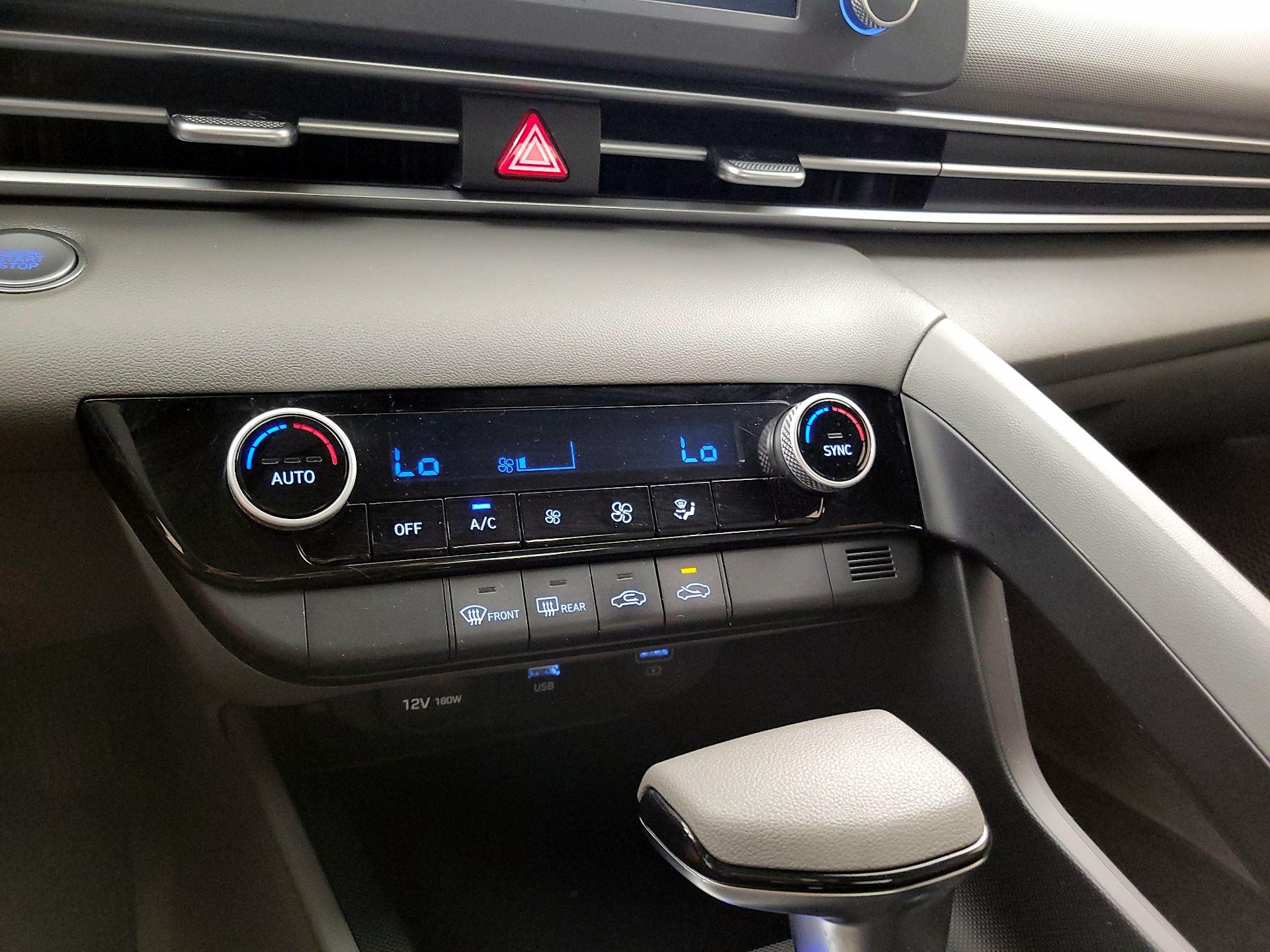 Thumbnail: 2021 Hyundai Elantra - 16