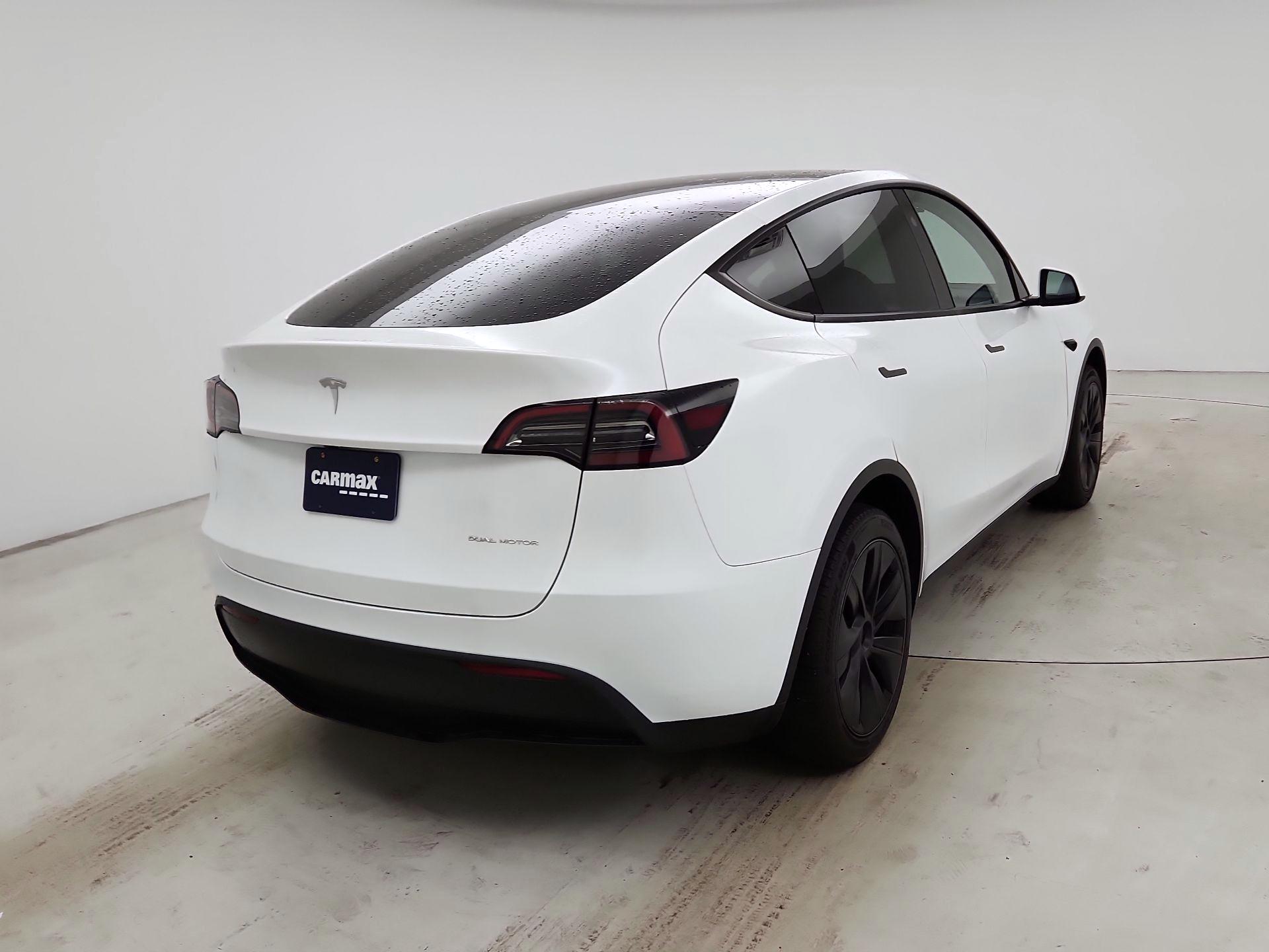 Thumbnail: 2024 Tesla Model Y - 5