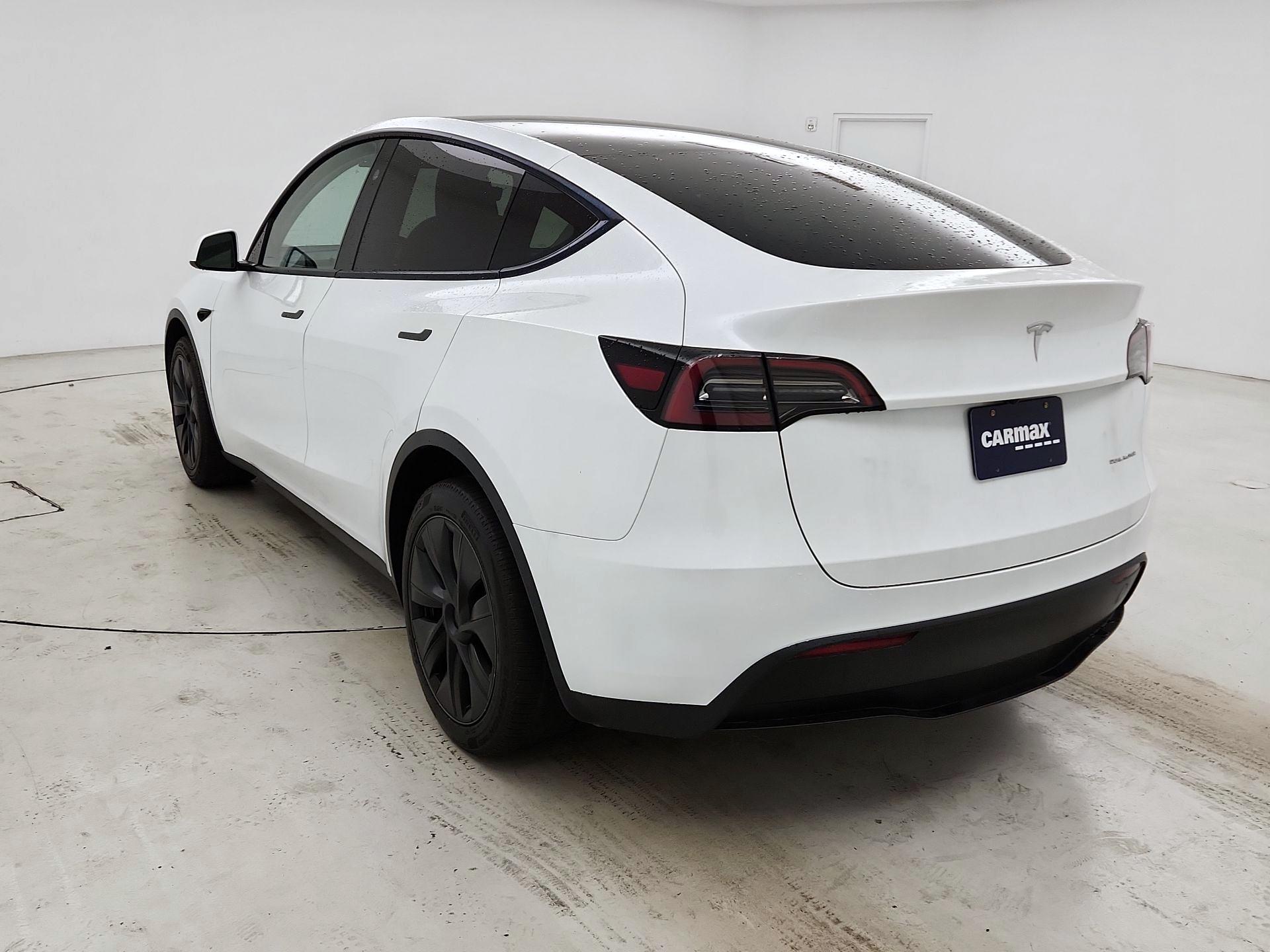 Thumbnail: 2024 Tesla Model Y - 7