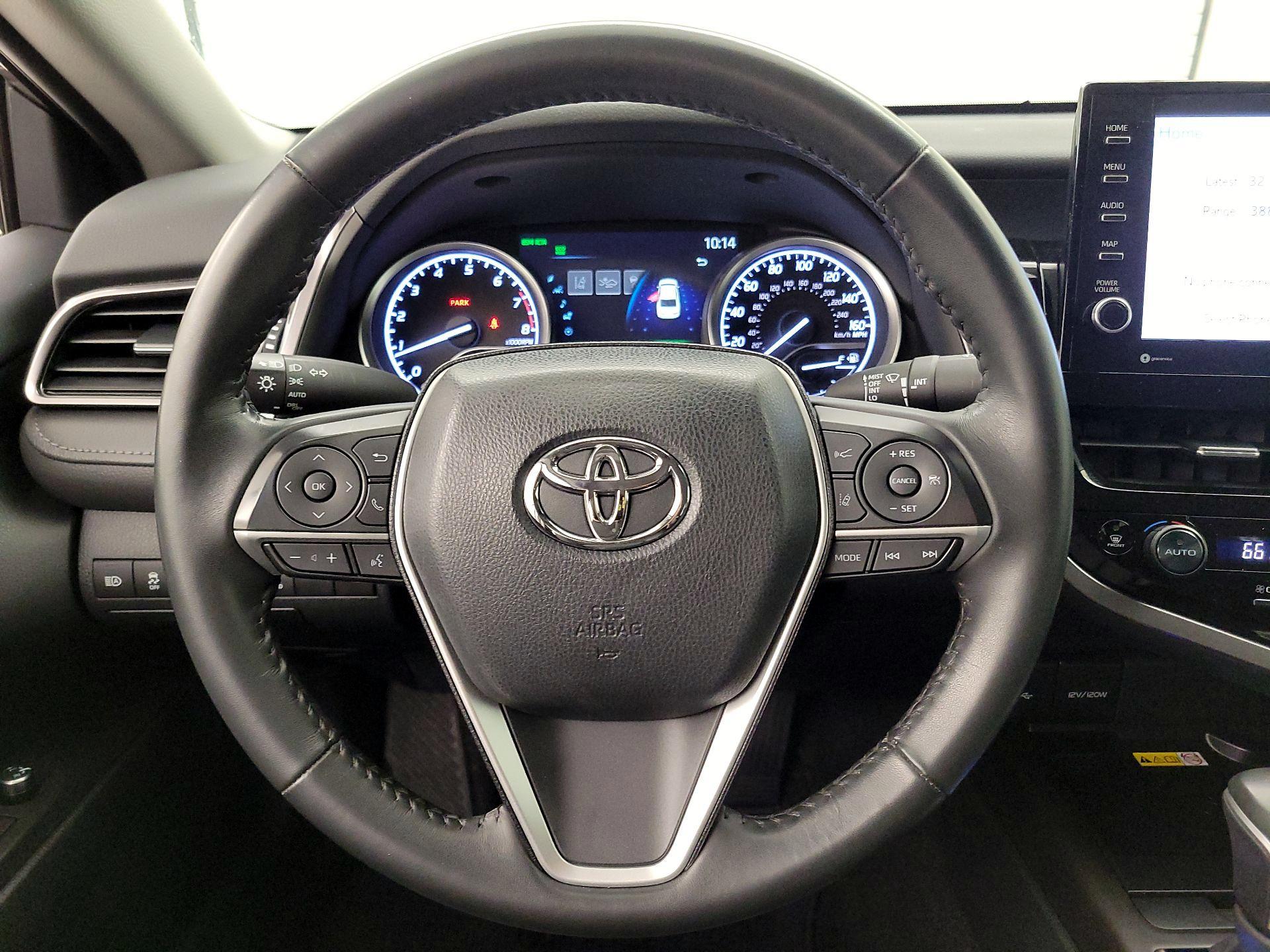 Thumbnail: 2024 Toyota Camry - 10