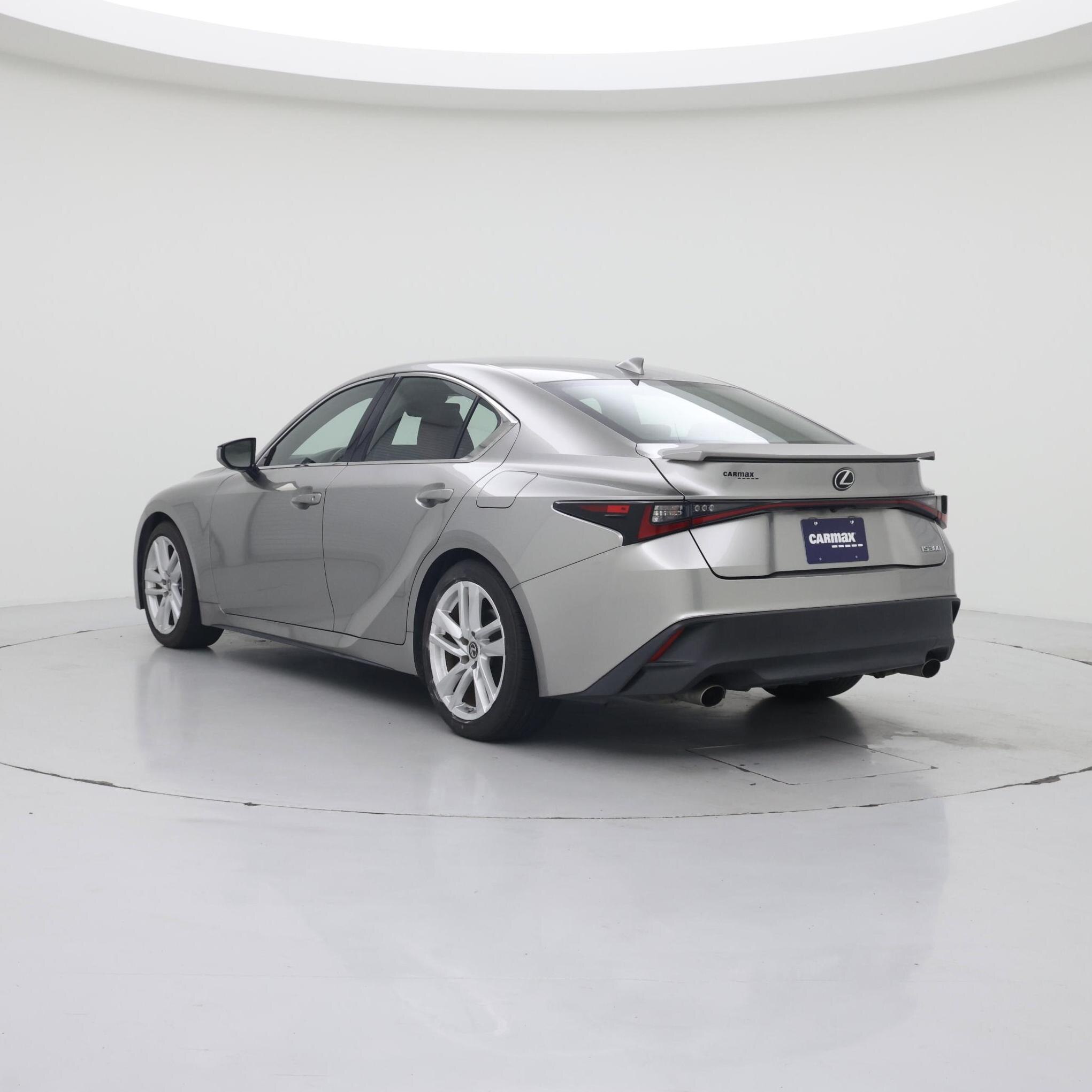 Thumbnail: 2021 Lexus IS - 2