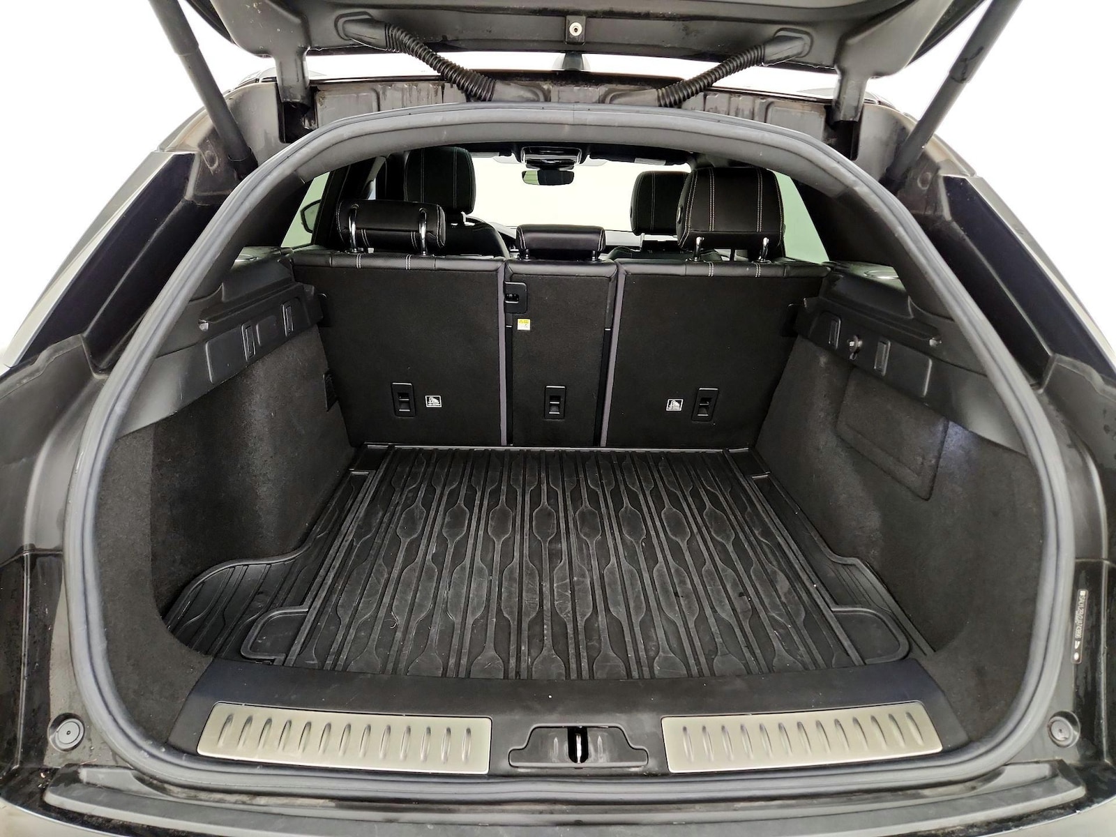 2018 Land Rover Range Rover Velar SE - Photo 23