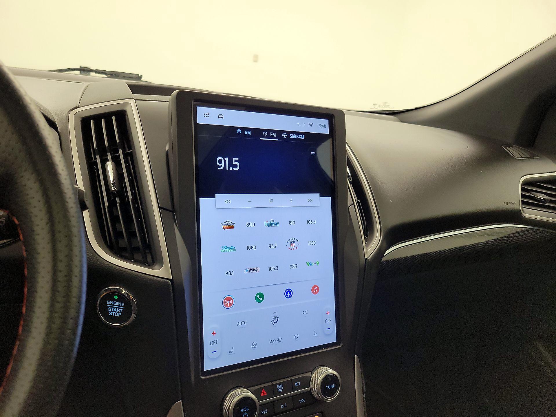 Thumbnail: 2021 Ford Edge - 16